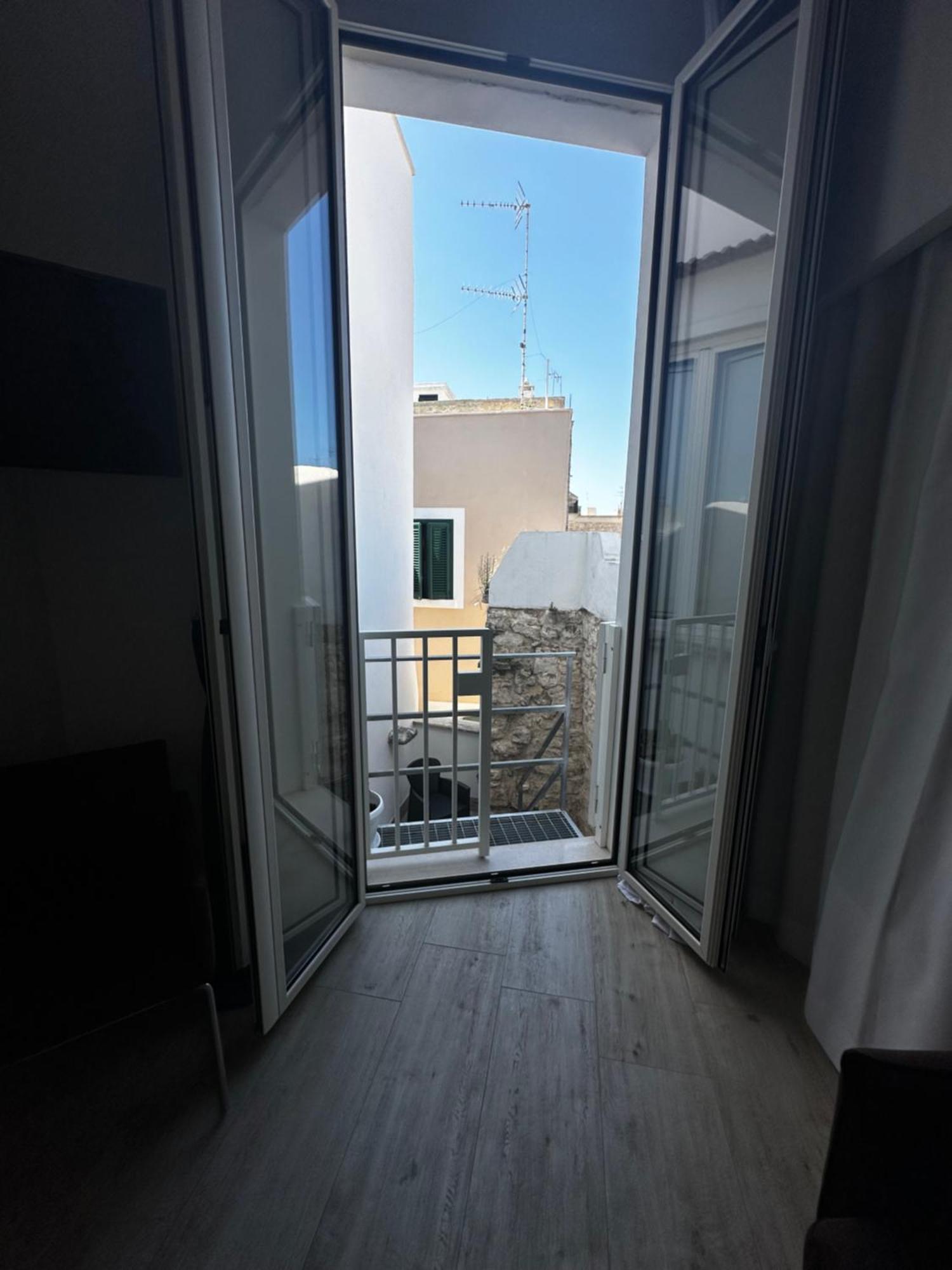 Suite with Terrace,1574783051:JPEG