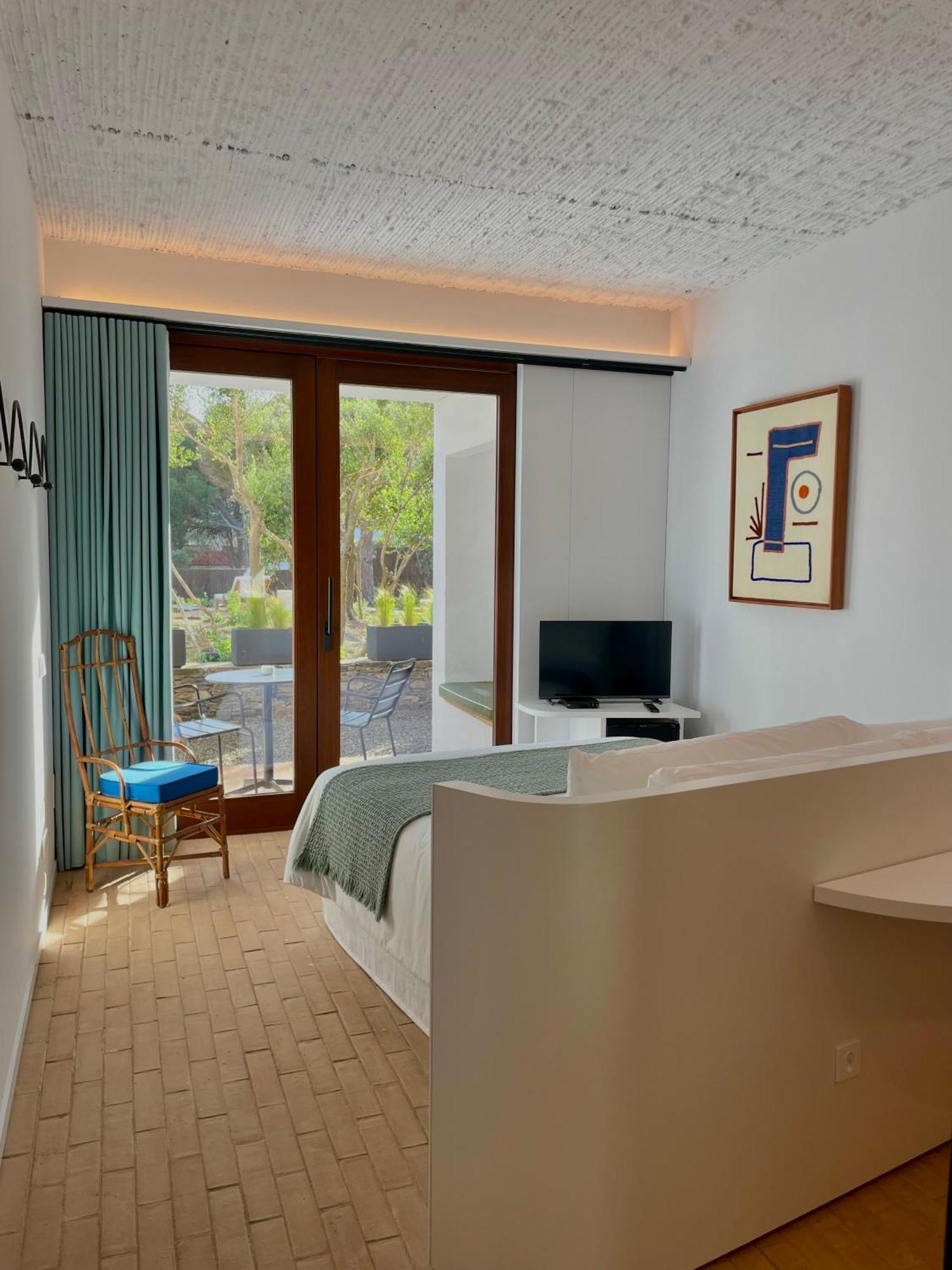 Double Room Pool View