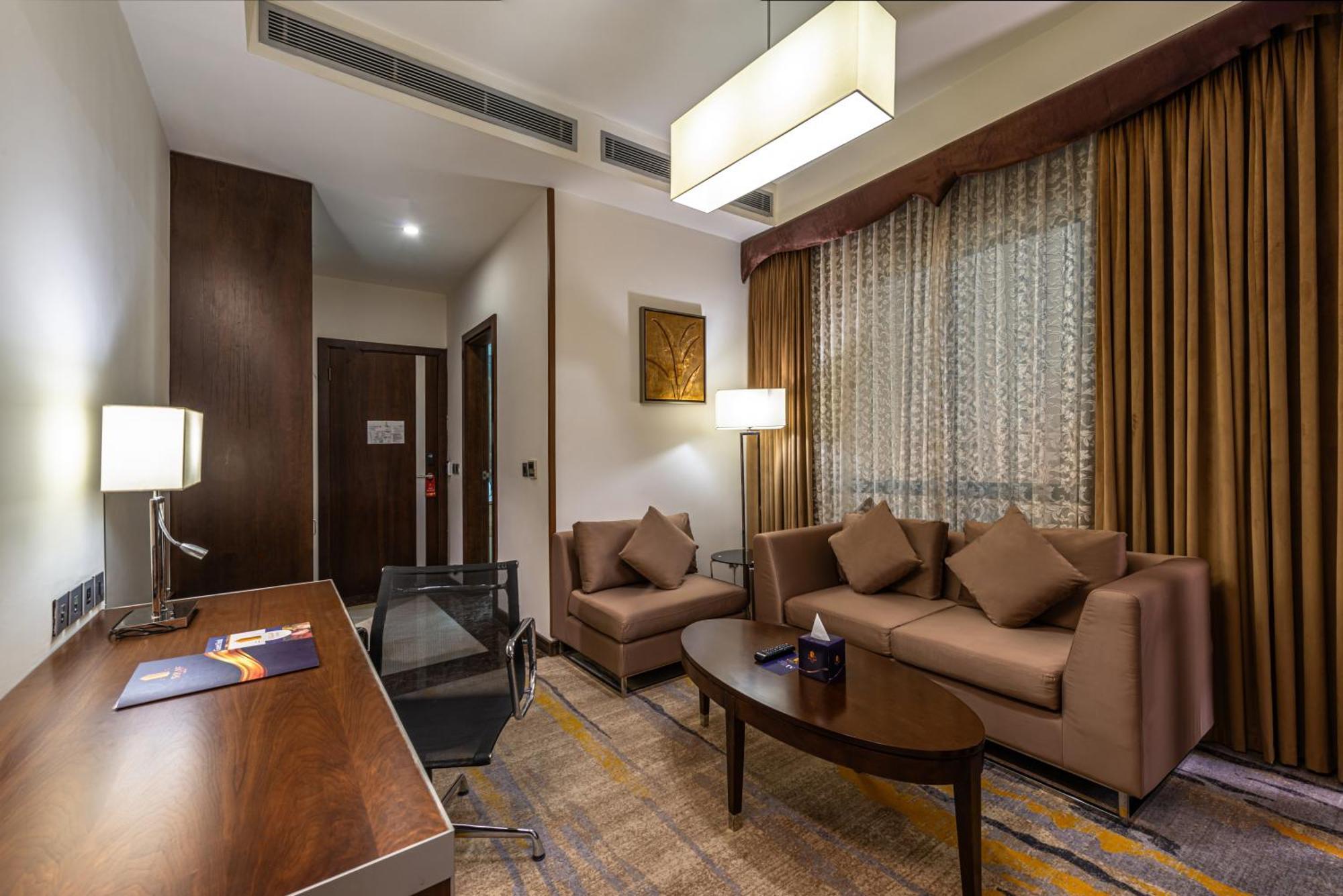 Deluxe Single Room