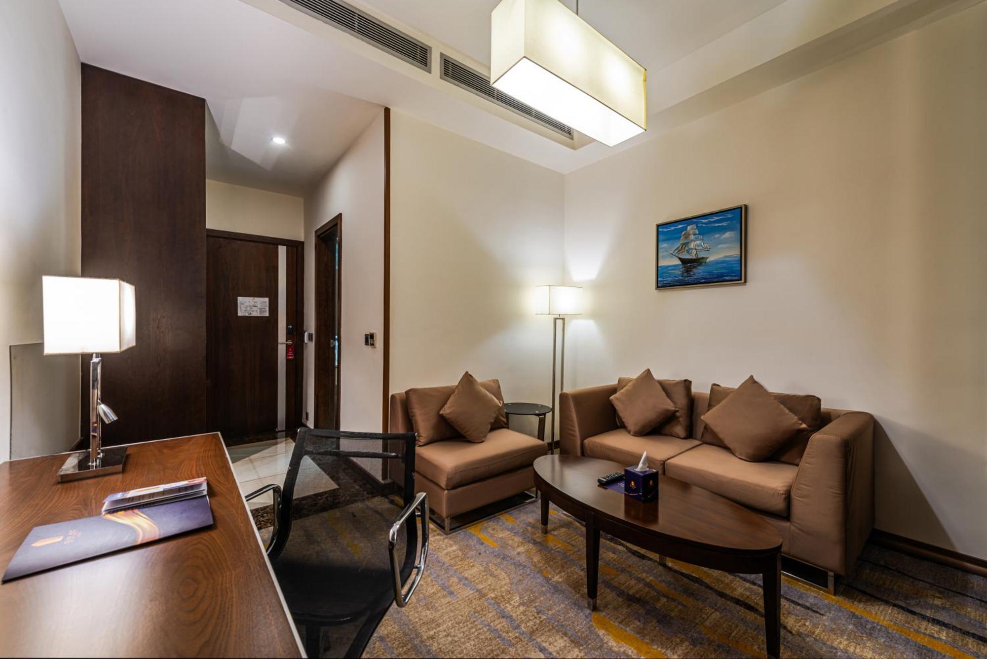 Deluxe Double or Twin Room