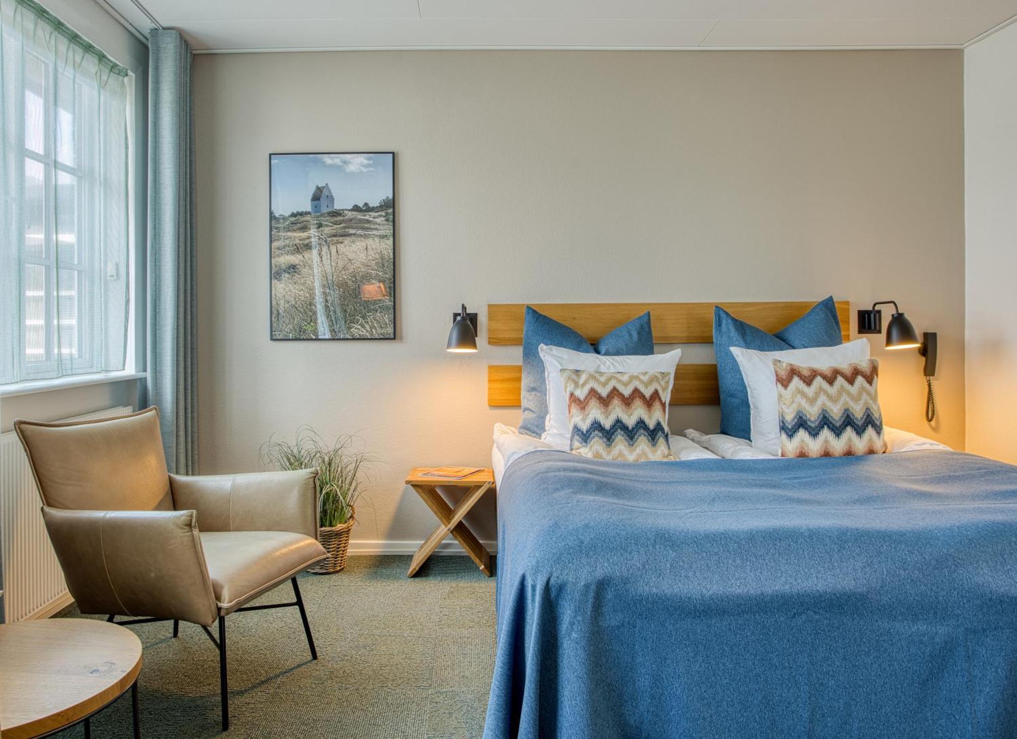 Superior Double or Twin Room,1706111930:JPEG