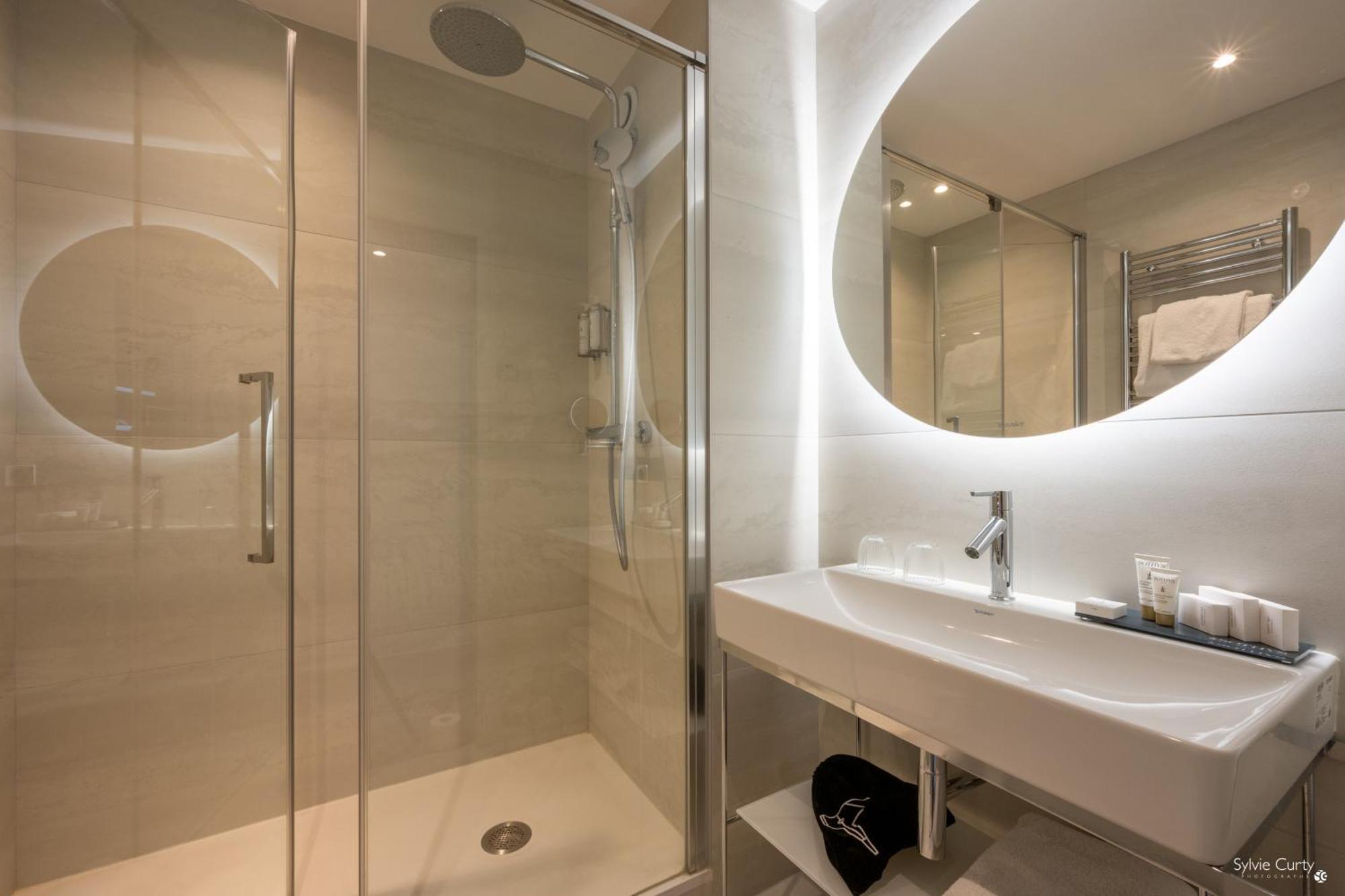 Exclusive Room,1593645657:JPEG