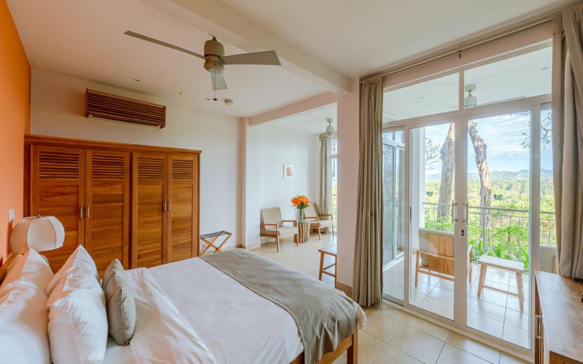 Jungle Suite, One King Bed