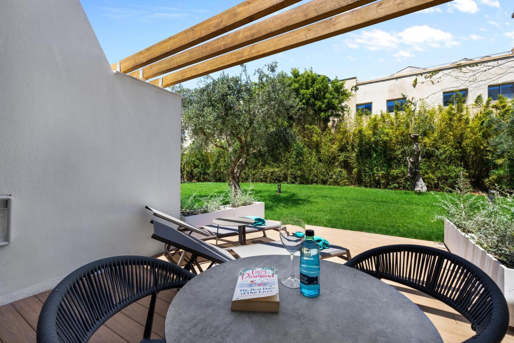 Superior Double or Twin Room Terrace