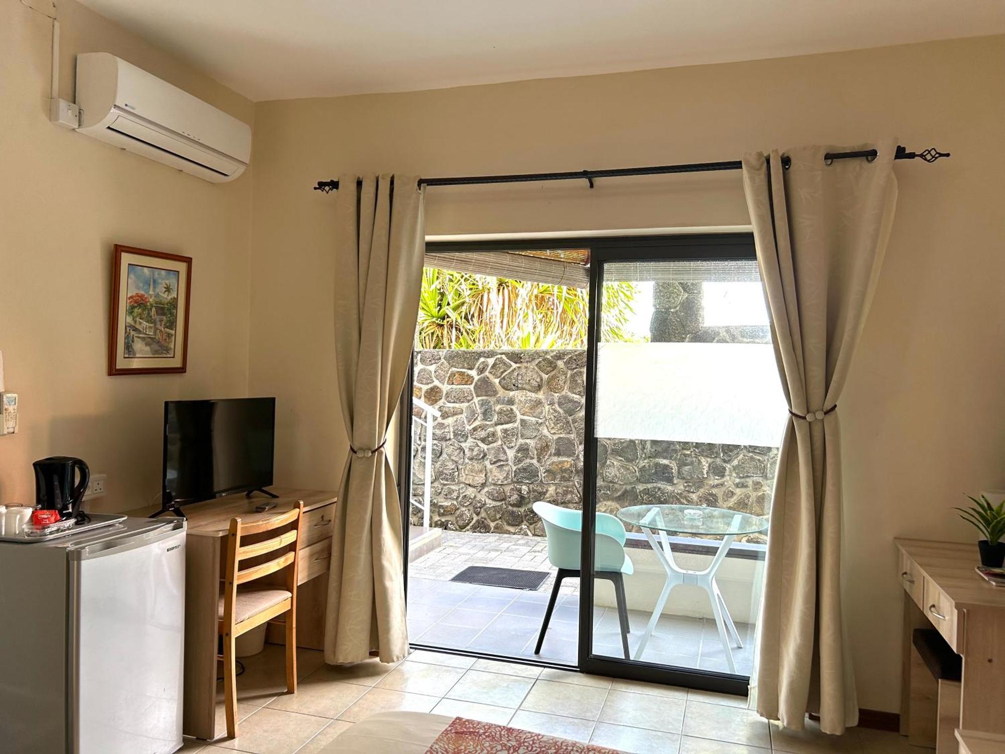 Double Room Private Bathroom