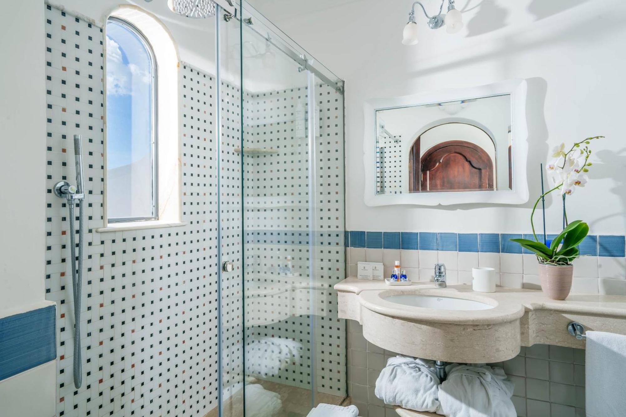 Superior Double Room with Sea View