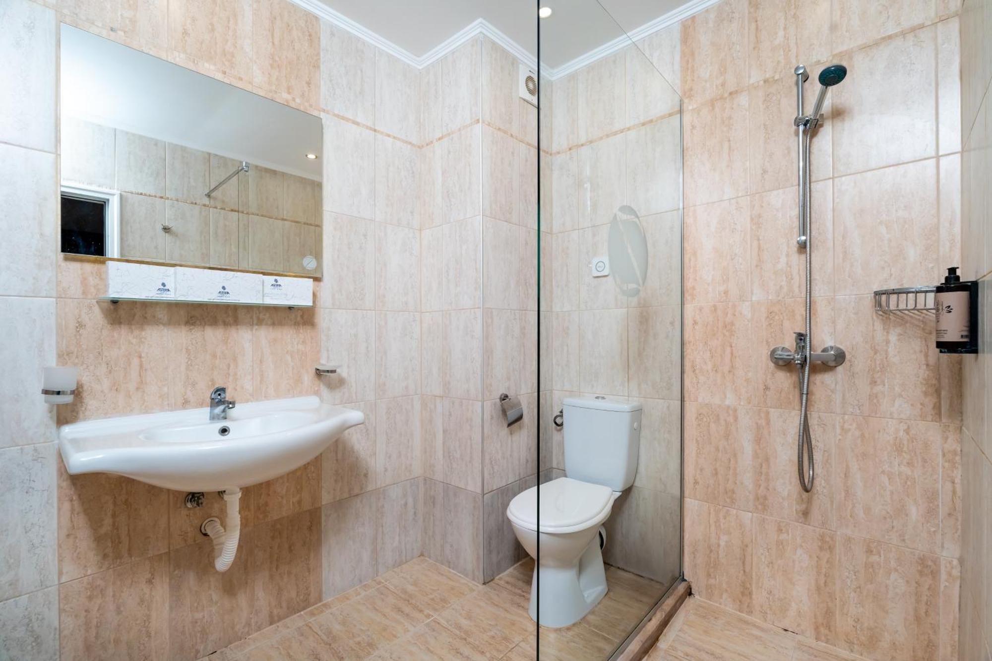 Standard Double or Twin Room Balcony