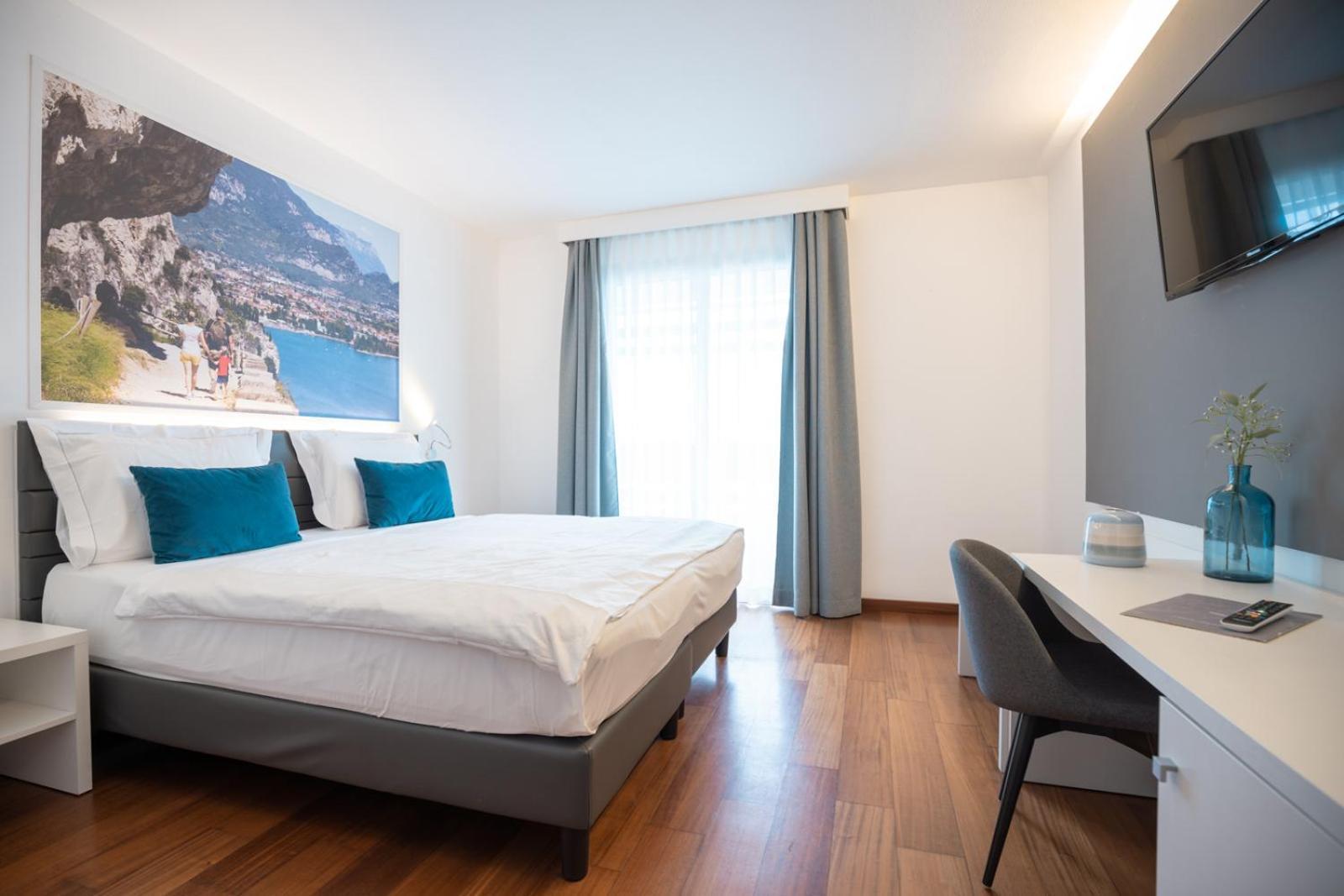 Superior Double or Twin Room,1603732483:JPEG