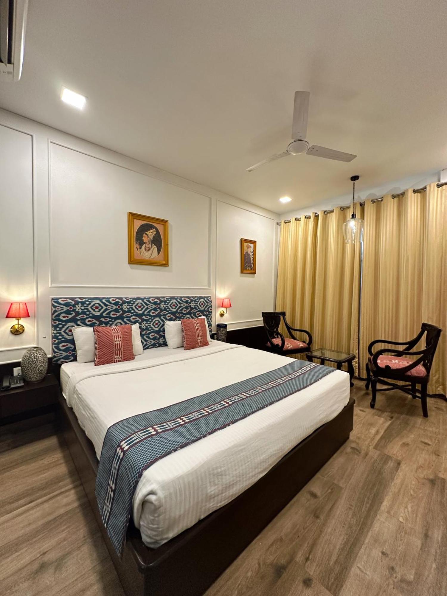 Deluxe Double Room,1611120143:JPEG