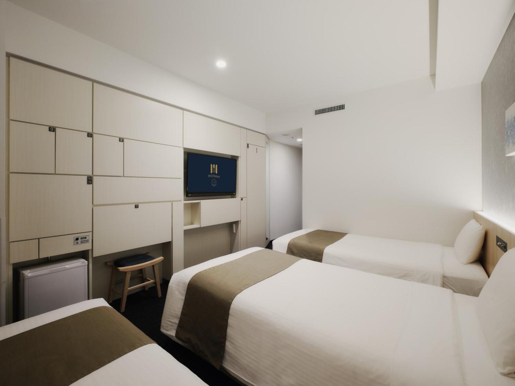Standard Triple Room,1617492949:JPEG