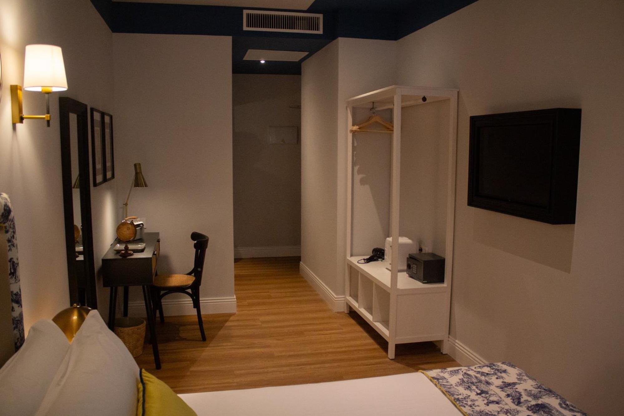 Double Room,1618788915:JPEG