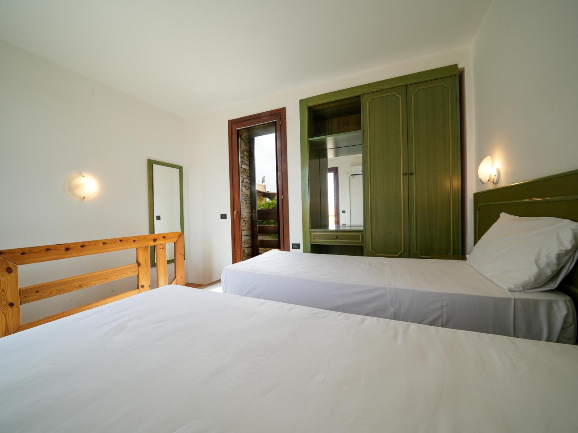 Duplex Quadruple Room