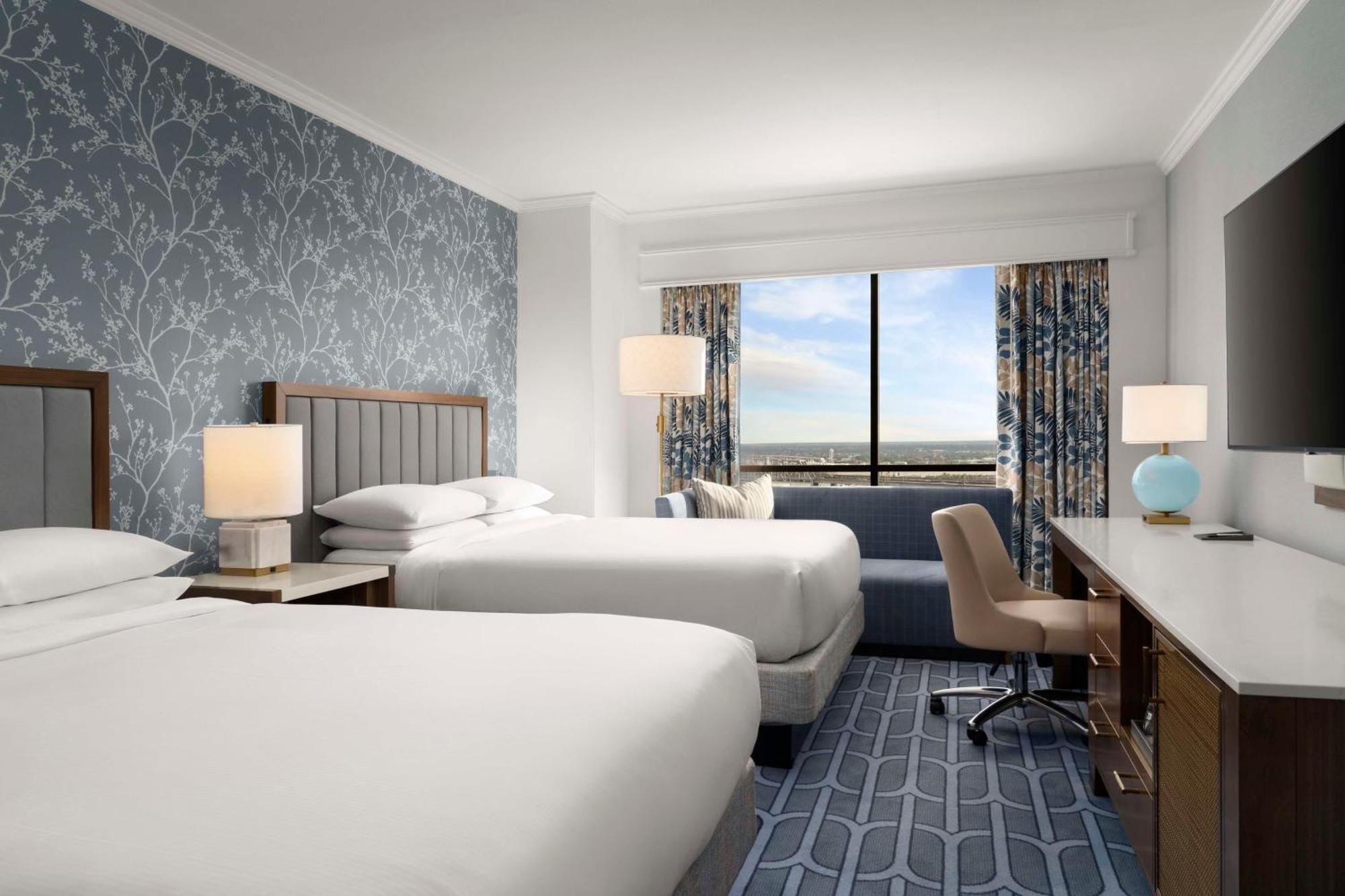 Standard Queen Room with Two Queen Beds and Roll-In Shower - Disability Access,1697837294:JPEG