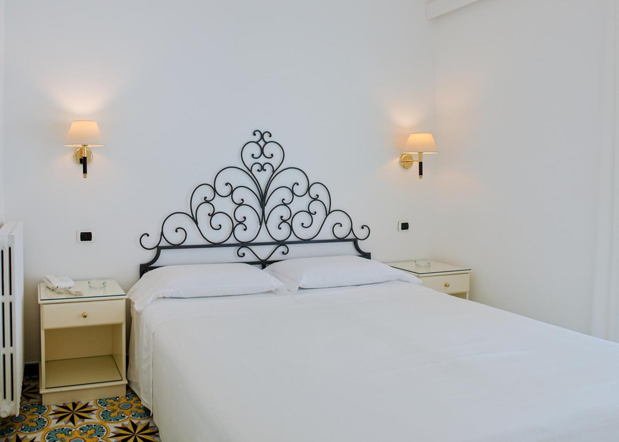Standard Double Room No Sea View