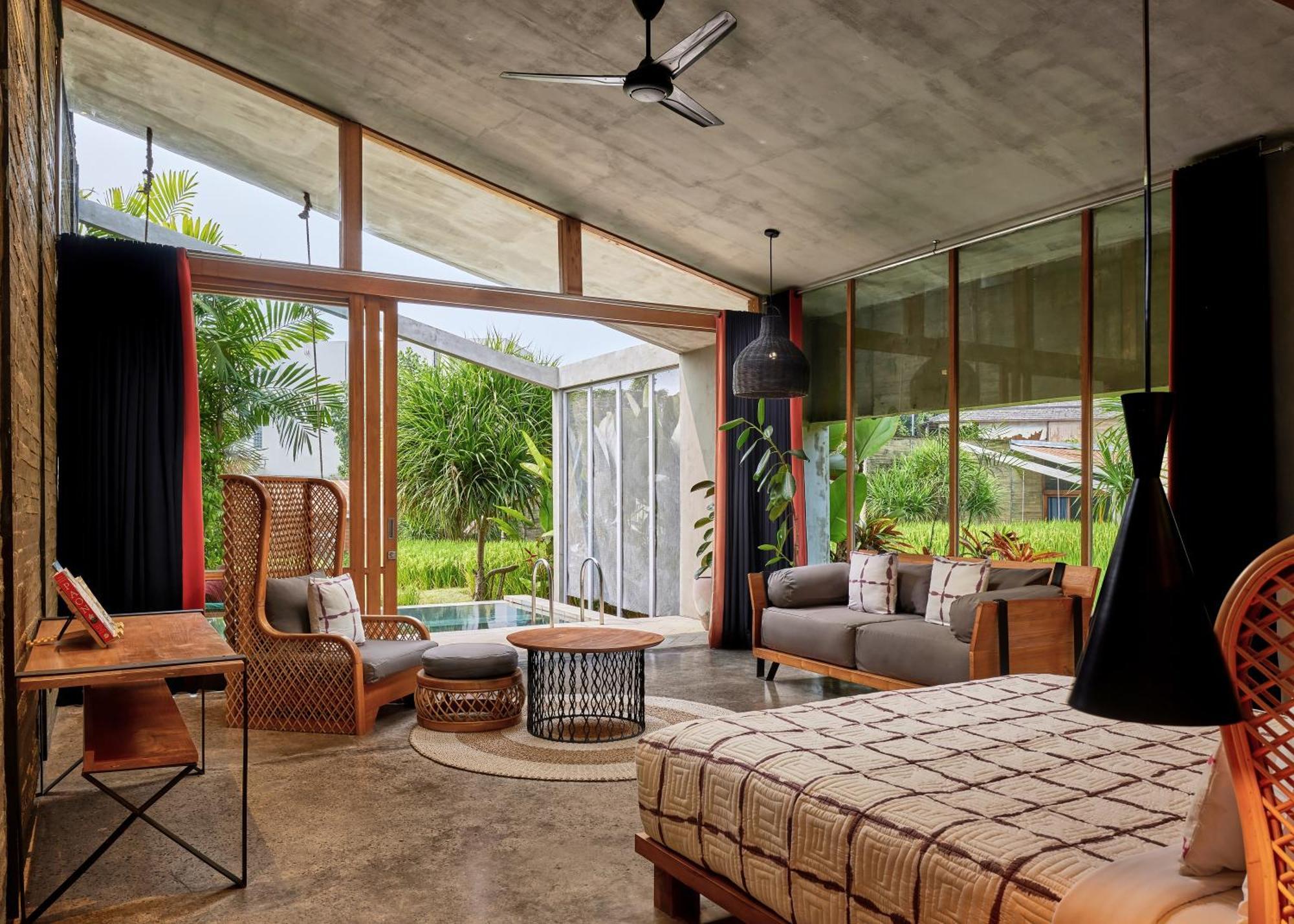 One Bedroom Nomad Pool Villas Daily Two Bottles Beer
