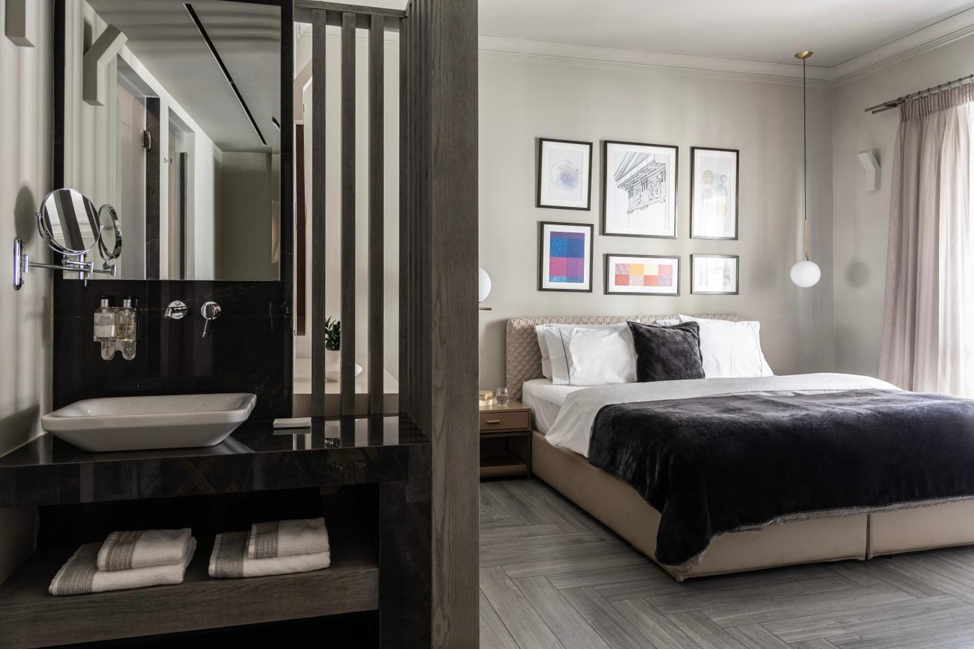 Superior Double Room,1644479337:JPEG