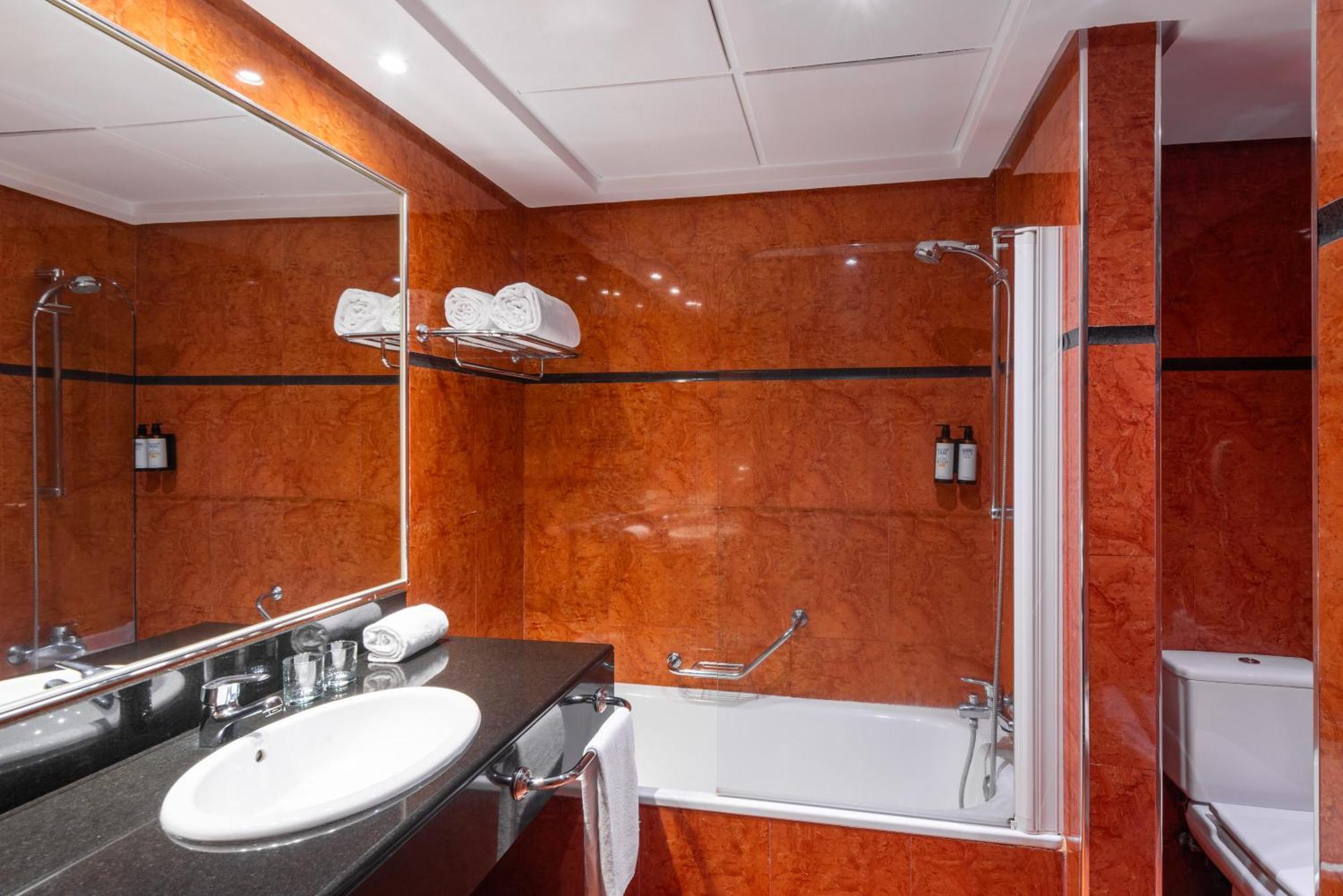 Standard Room,1646330337:JPEG