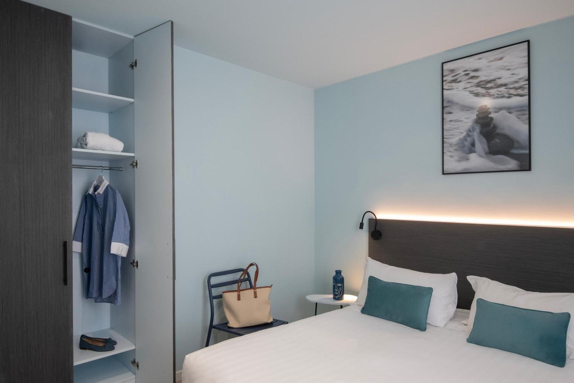 Superior Double Room City View