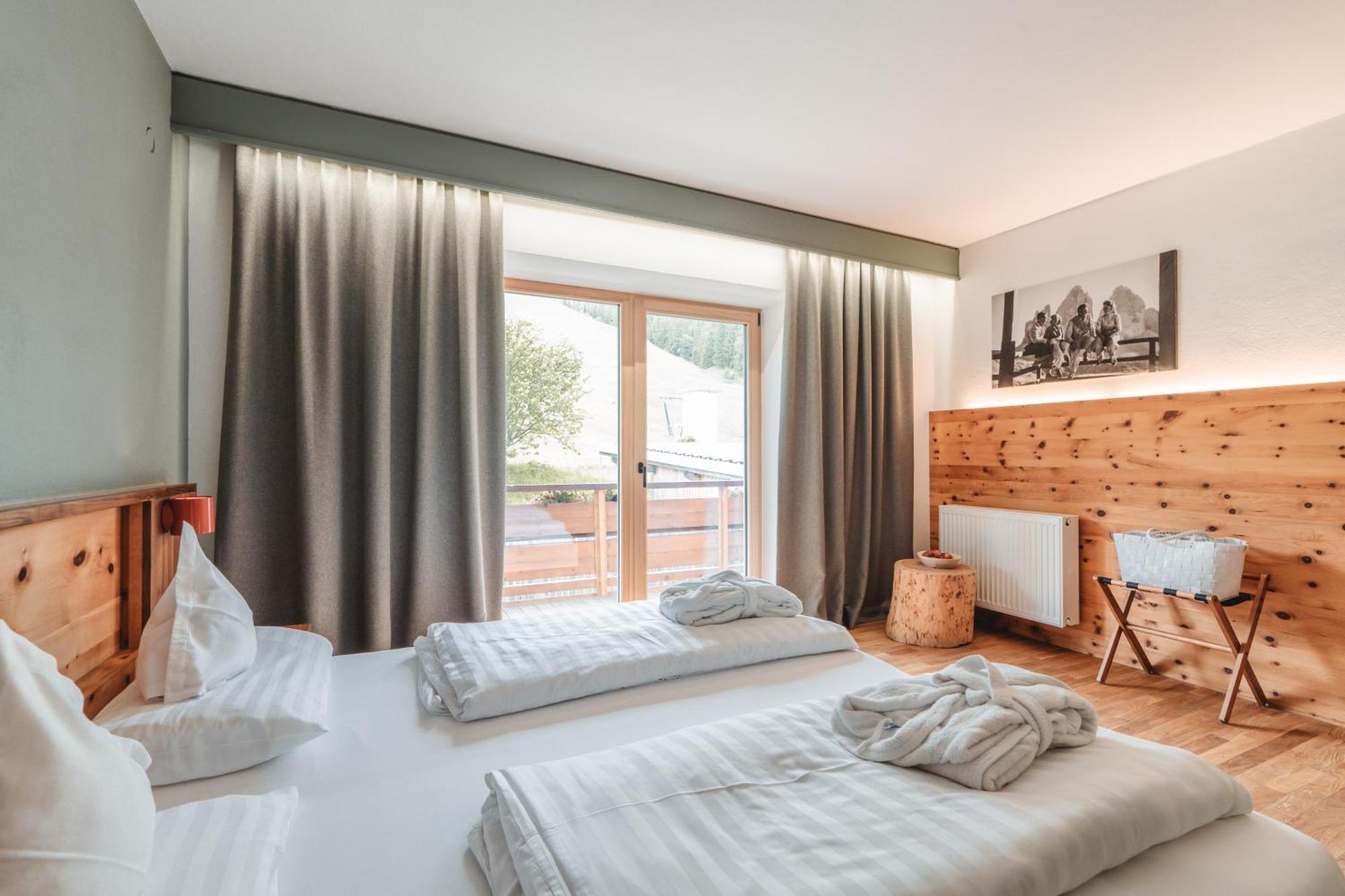 Double Room with Mountain View