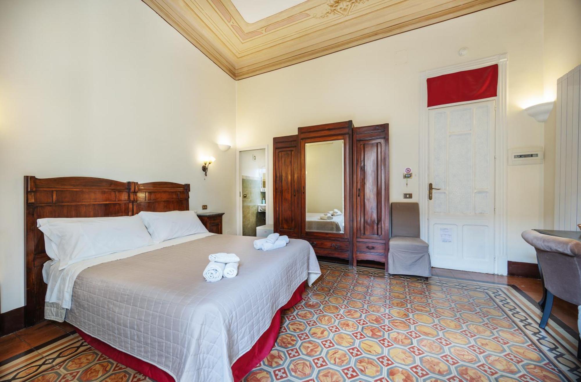 Triple Room with Private Bathroom