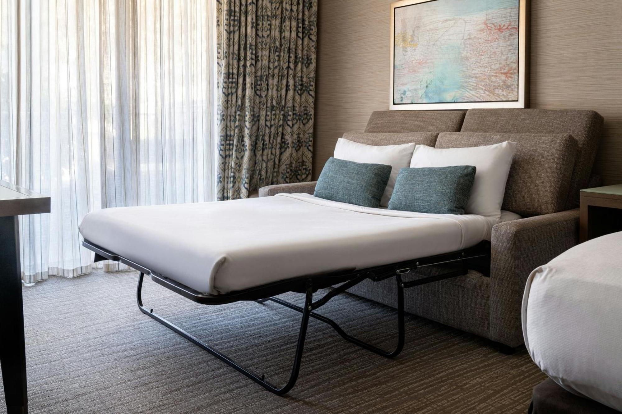 Guest room, 1 King, Sofa bed, Bay view