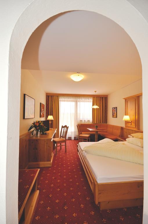 Classic Double Room with Balcony