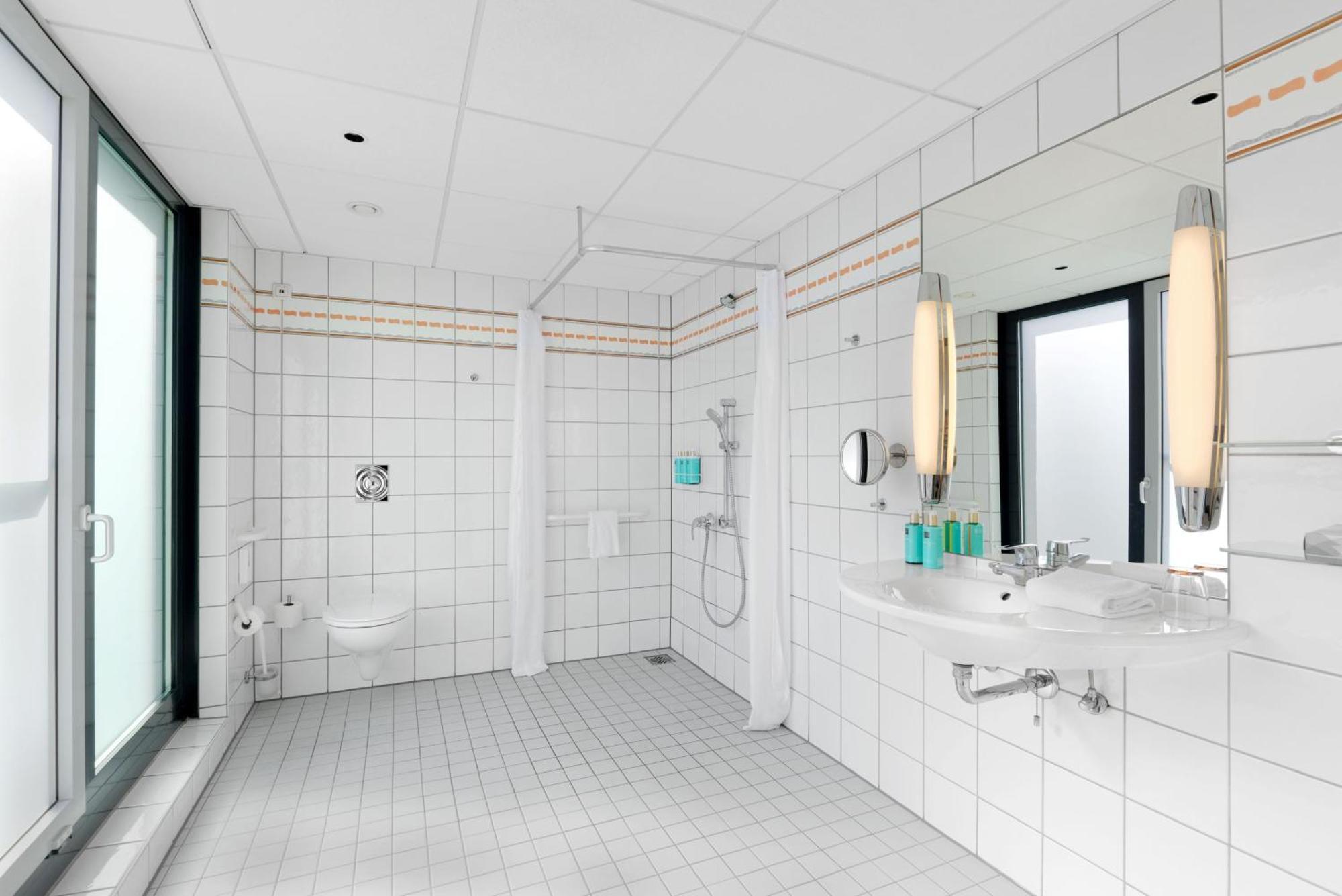 Standard single room - Accessible