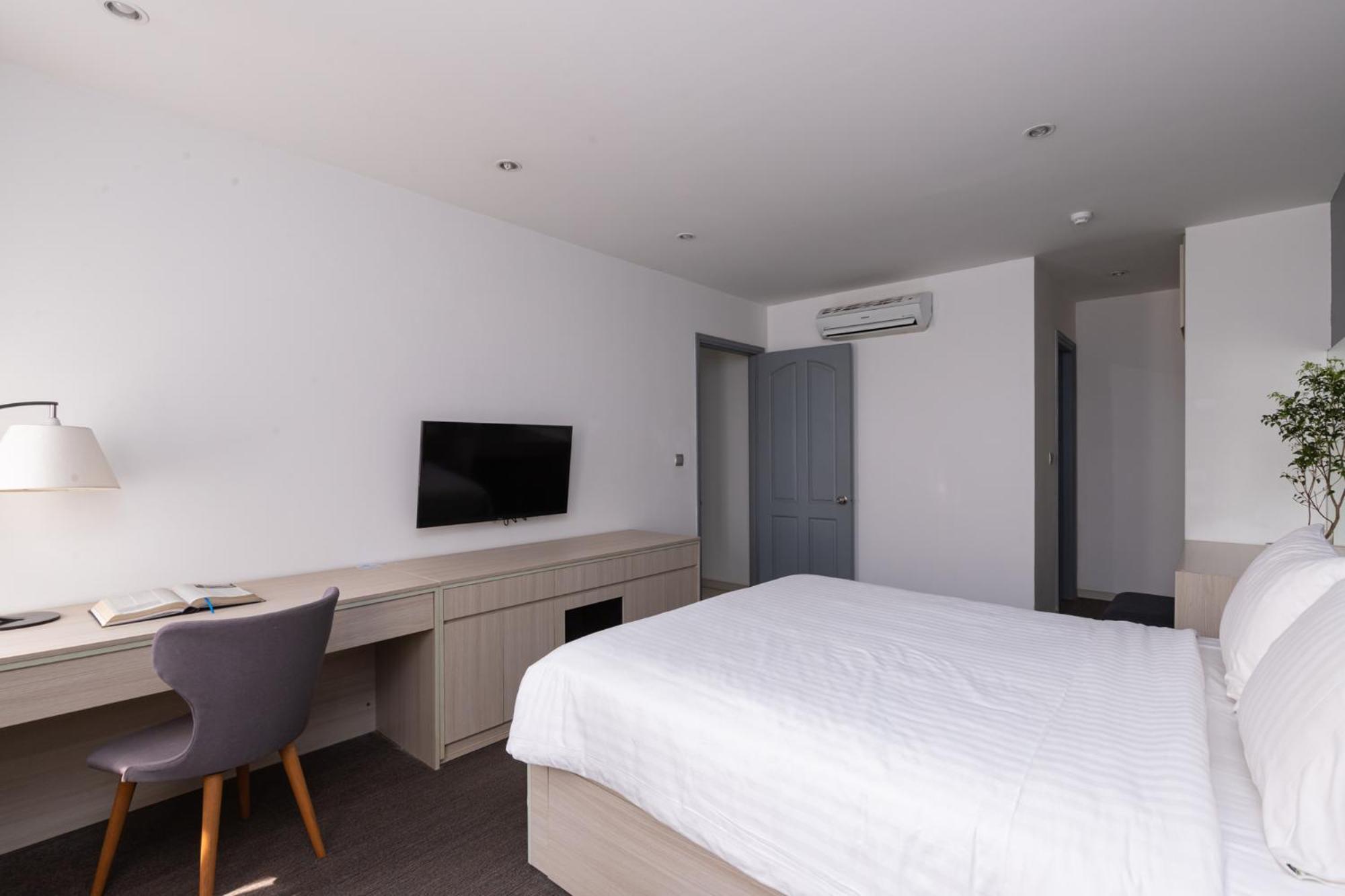 Two-Bedroom Apartment City View,1661680913:JPEG