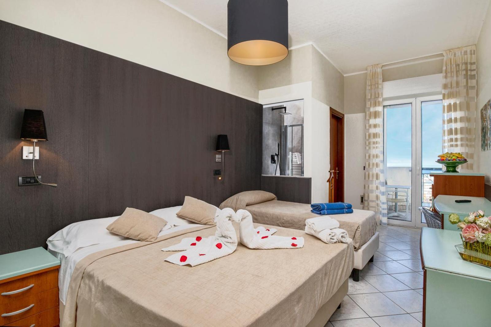 Deluxe Triple Room with Sea View,1663739006:JPEG