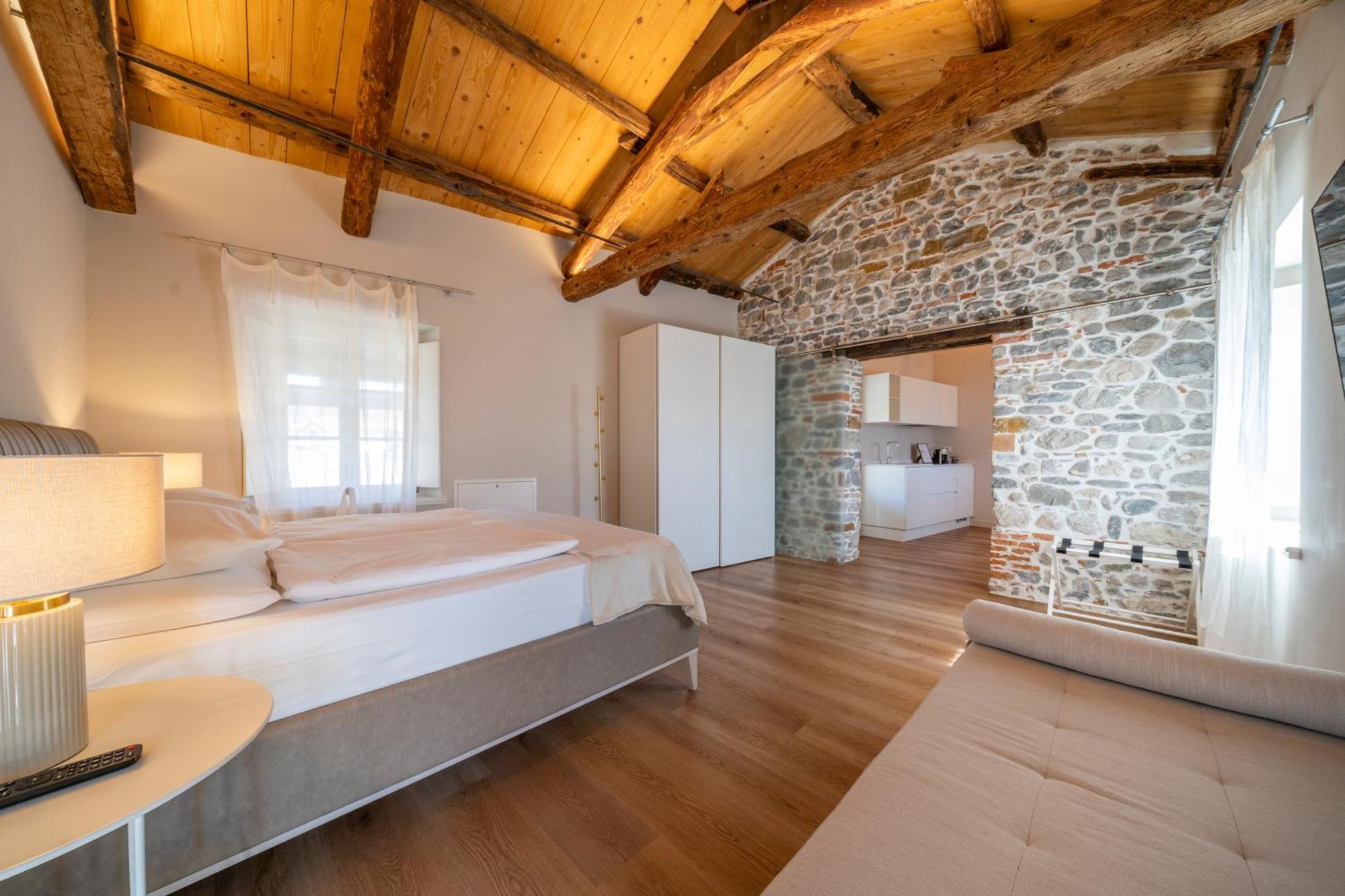 Triple Room with Terrace,1666773874:JPEG