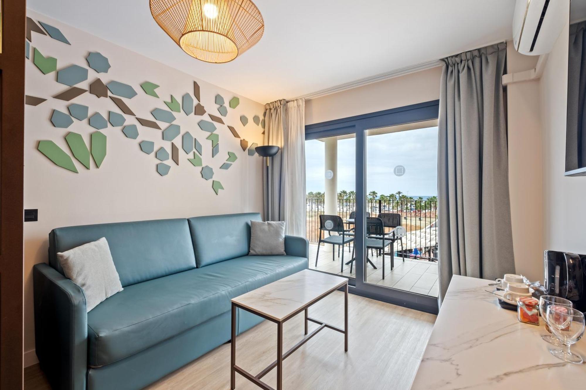 Junior Suite Pool View