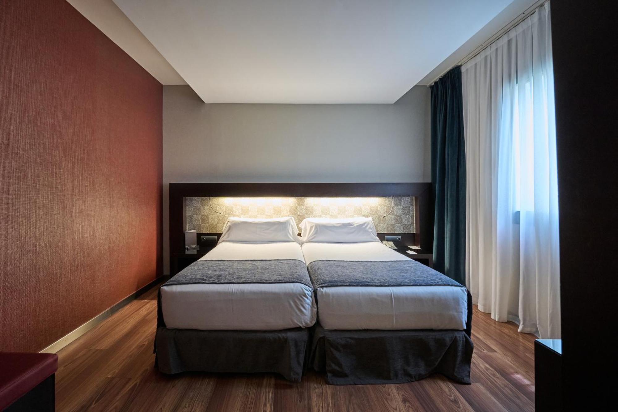 Double or Twin Room,1676733645:JPEG
