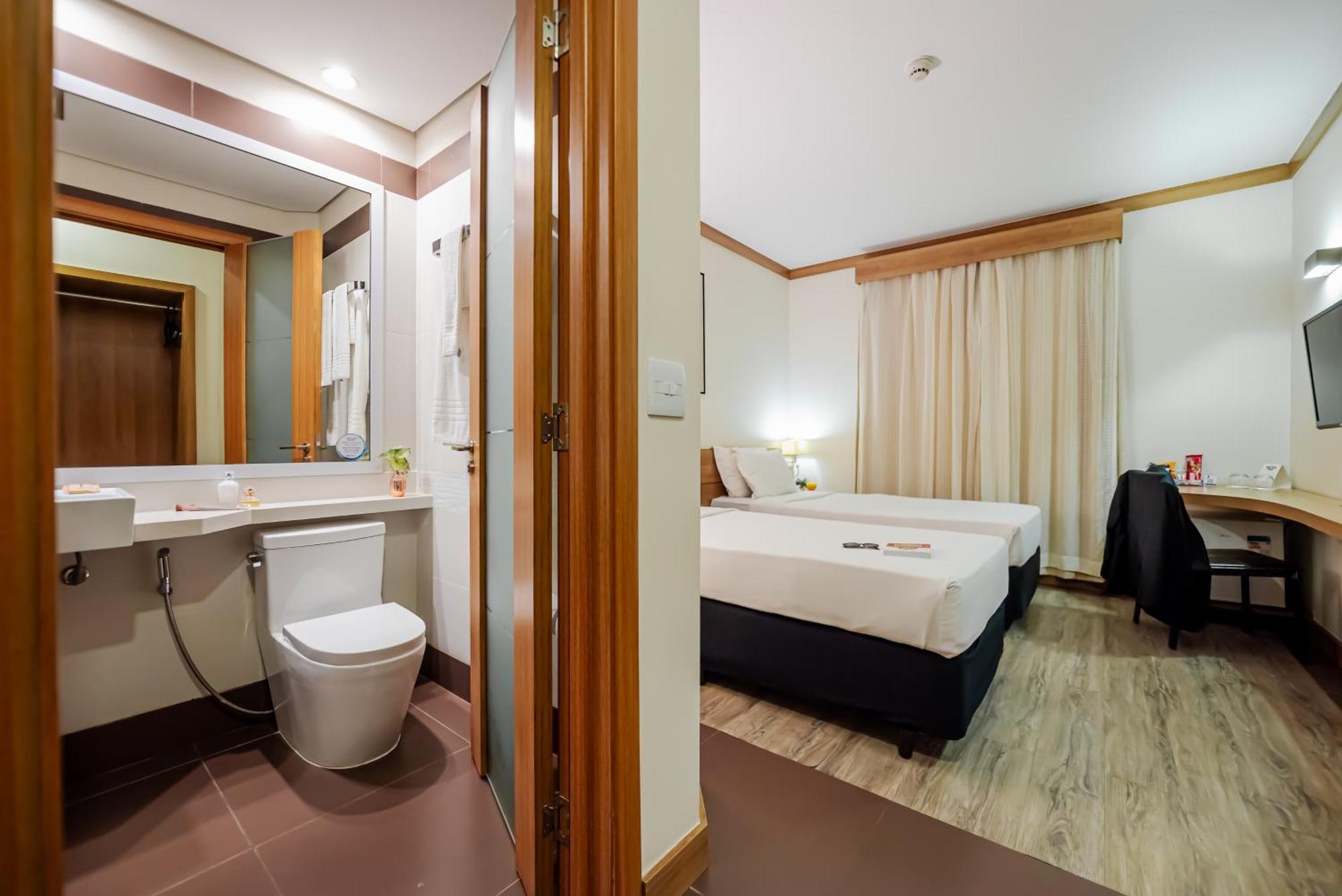 Quarto de luxo com 2 camas de solteiro