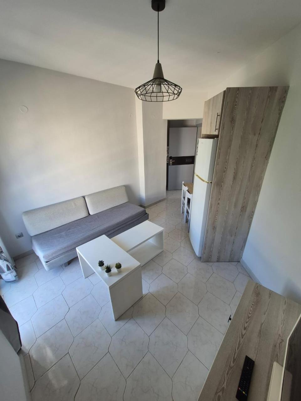 Classic Apartment,1683847623:JPEG