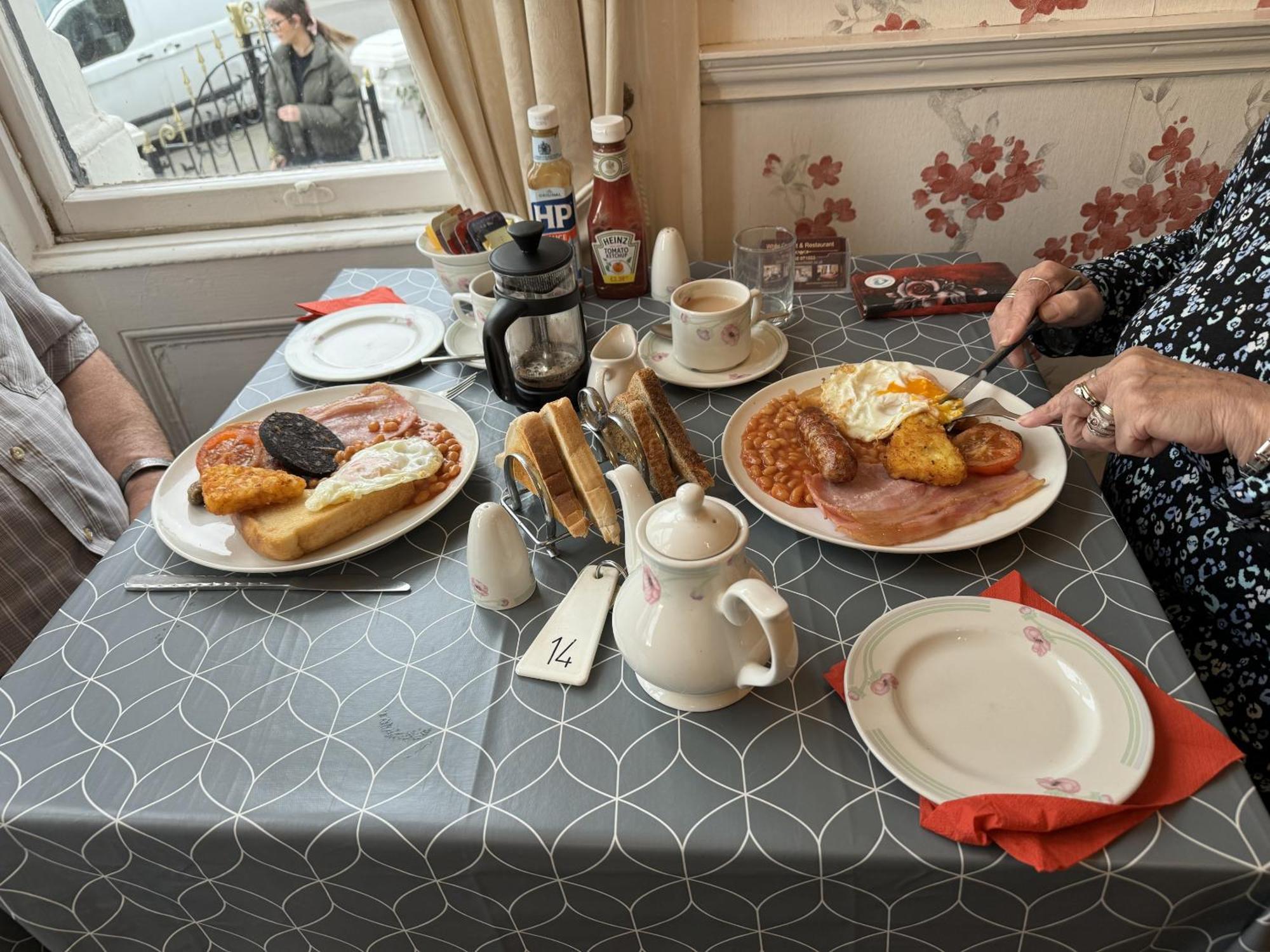Small Double Room,1038438550:JPEG