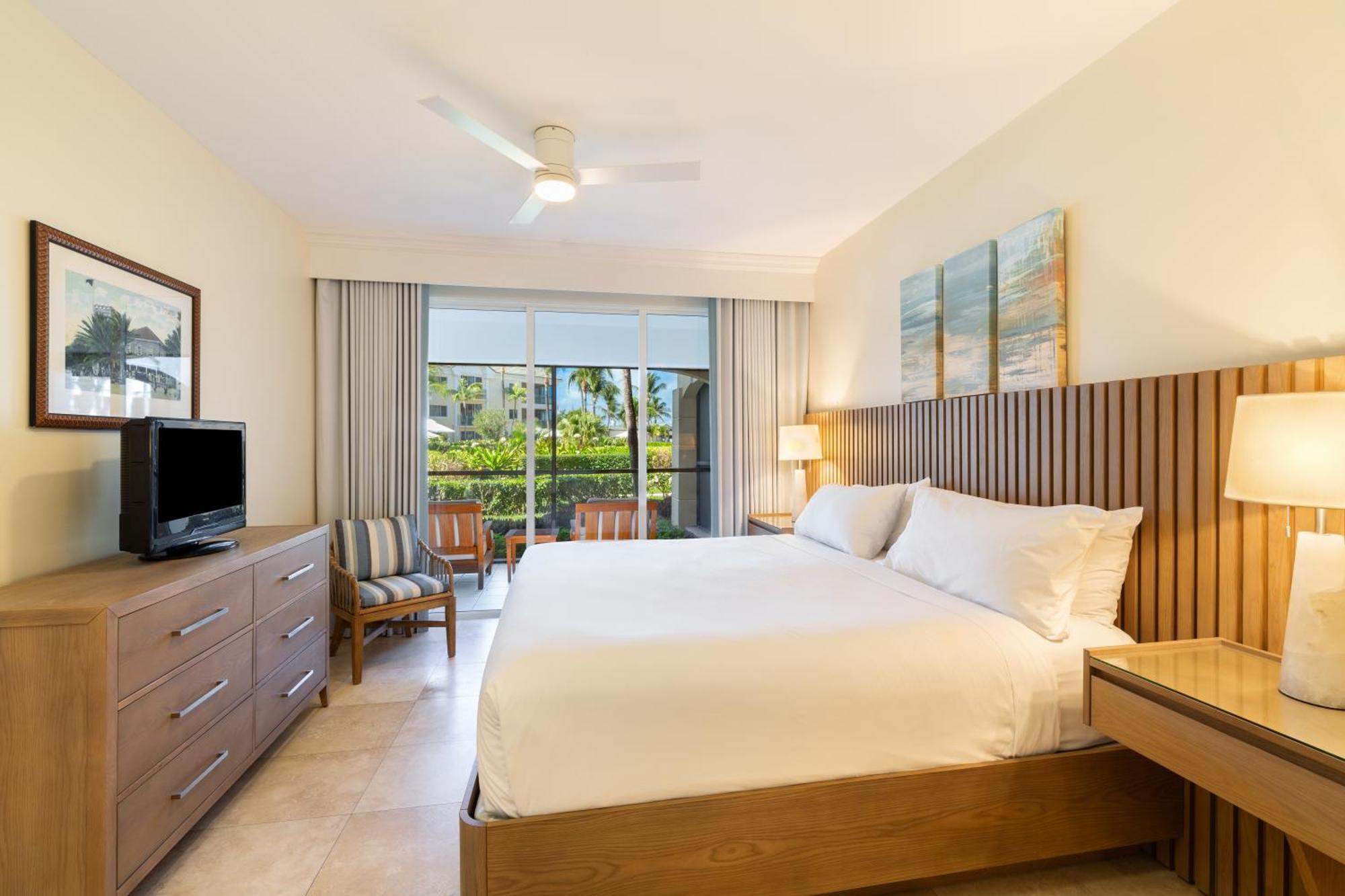 Junior Suite with Garden View
