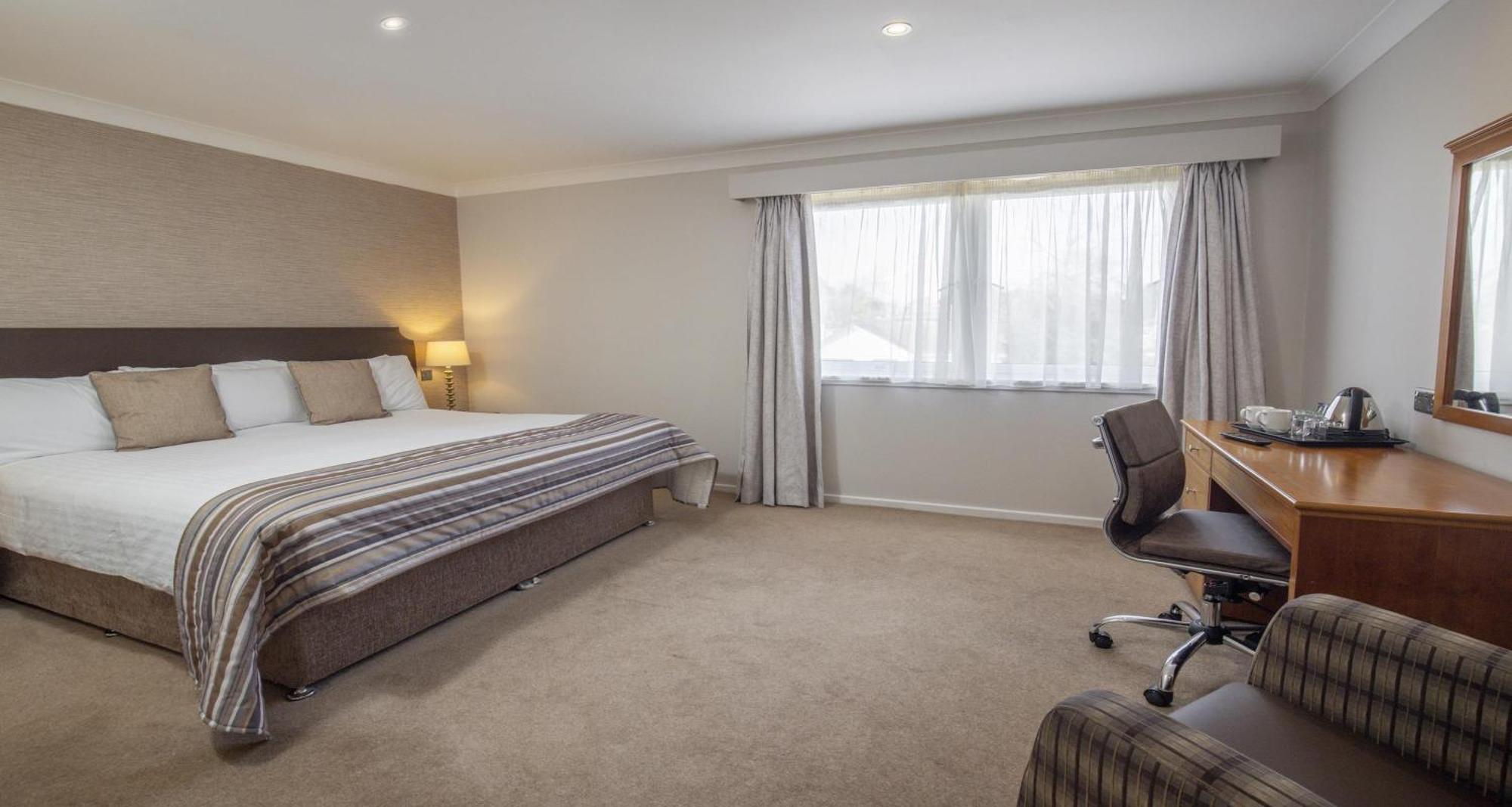 Standard King Room
