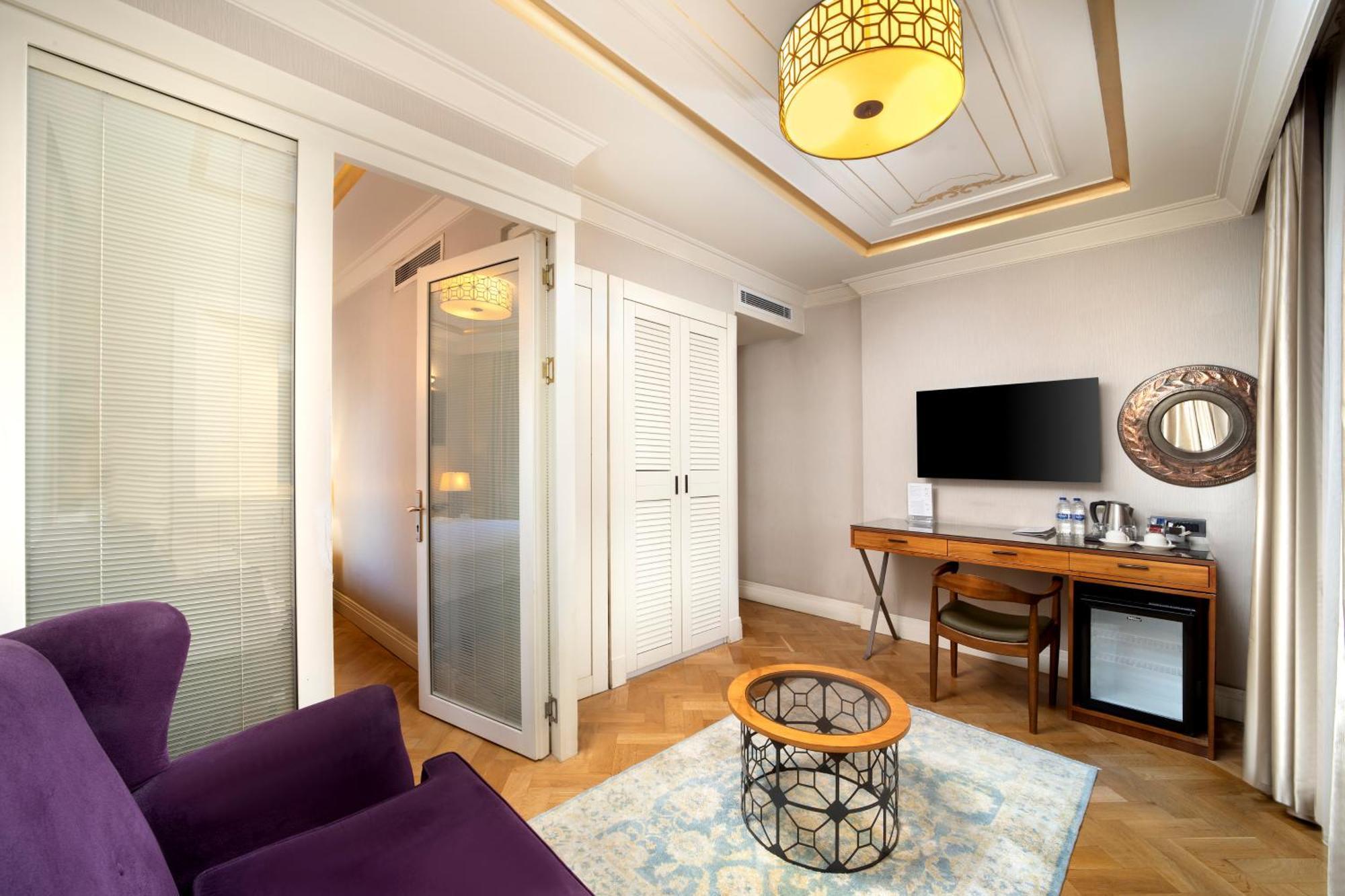 Junior Suite,1689831443:JPEG