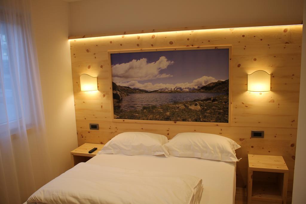 Deluxe Double or Twin Room,168565185:JPEG