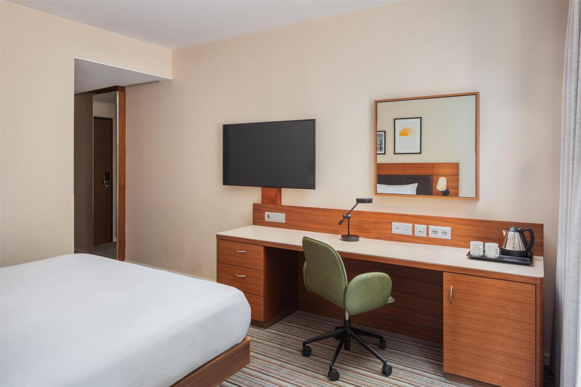Quarto com Cama King-size