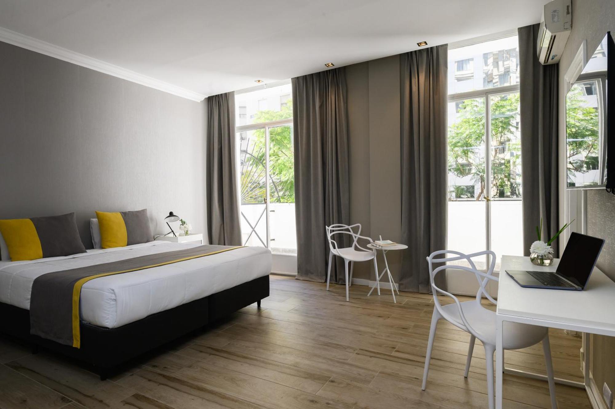 Deluxe Double or Twin Room,1697815880:JPEG