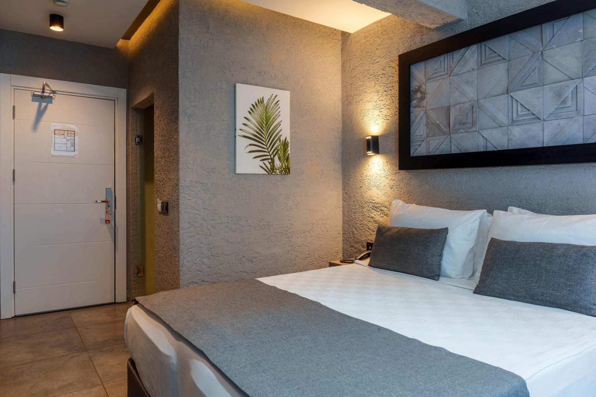 Standard Double Room,1698568806:JPEG