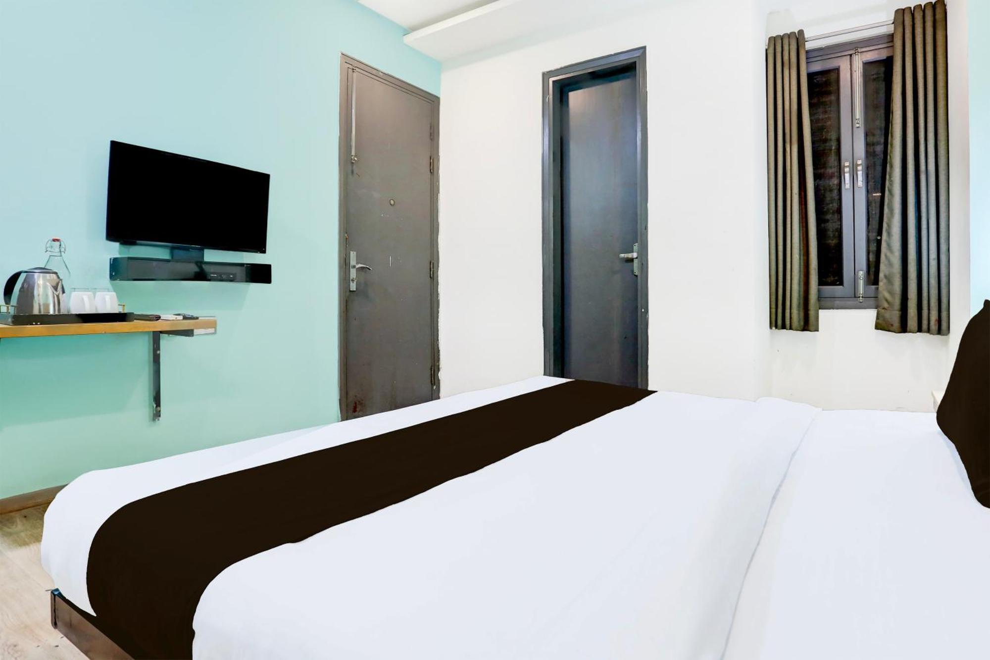 Classic Triple Room,1698353230:JPEG