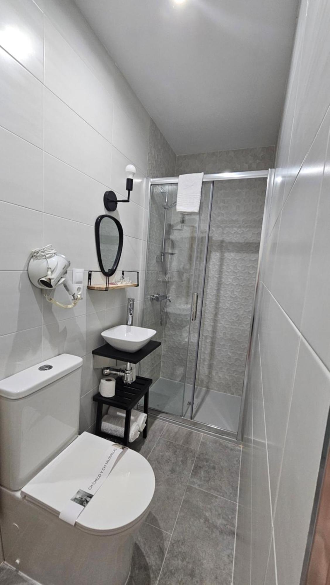 Basic Triple Room