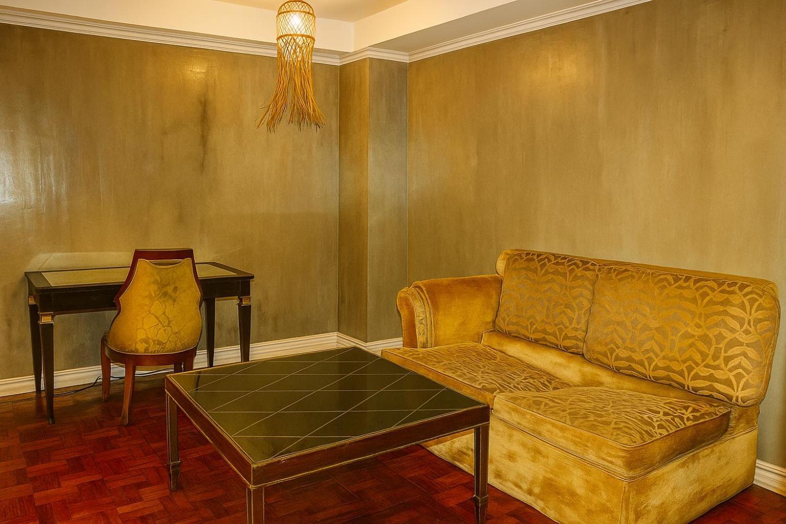 Deluxe King Studio