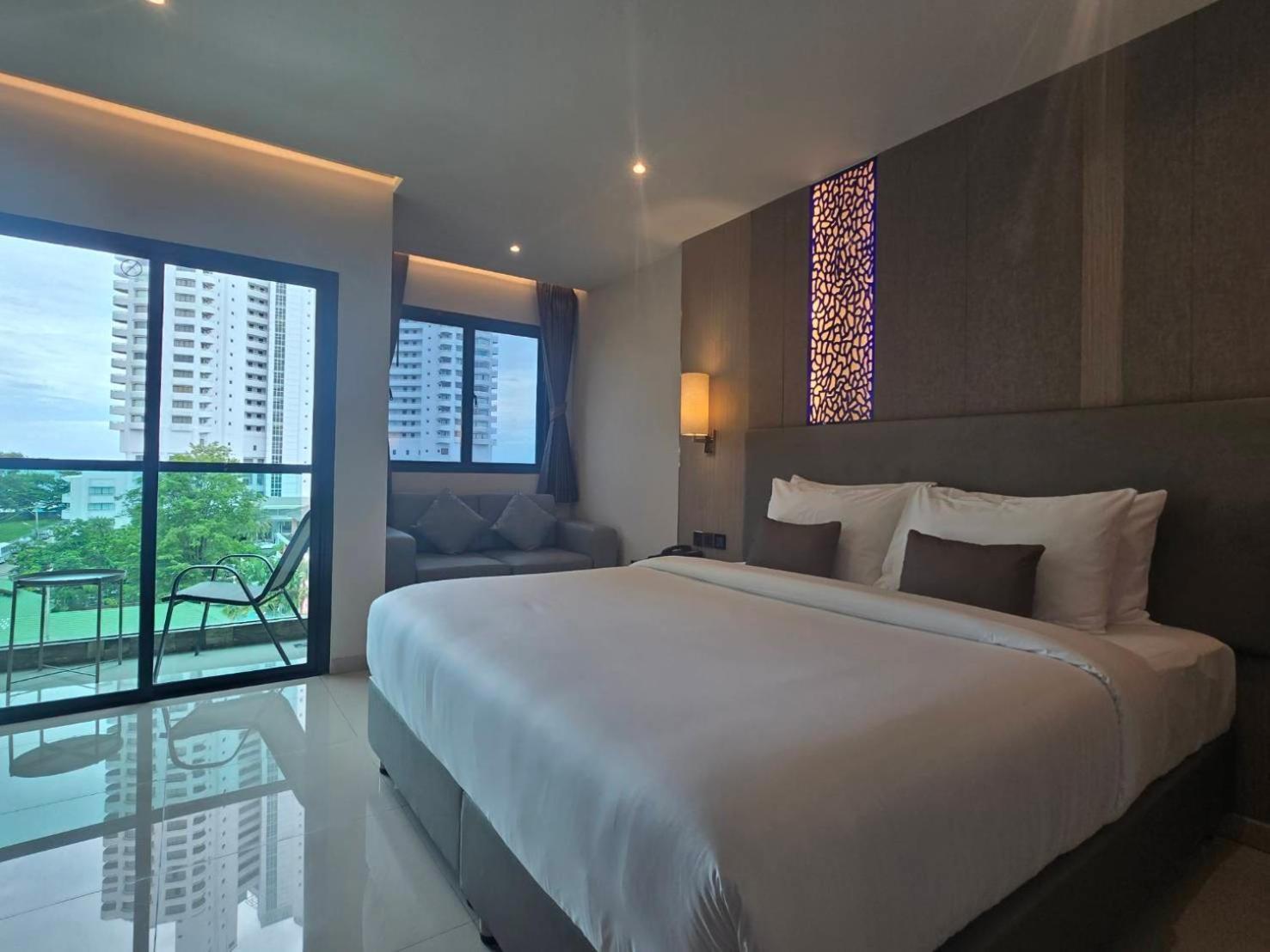 Deluxe Double Room Balcony Sea View