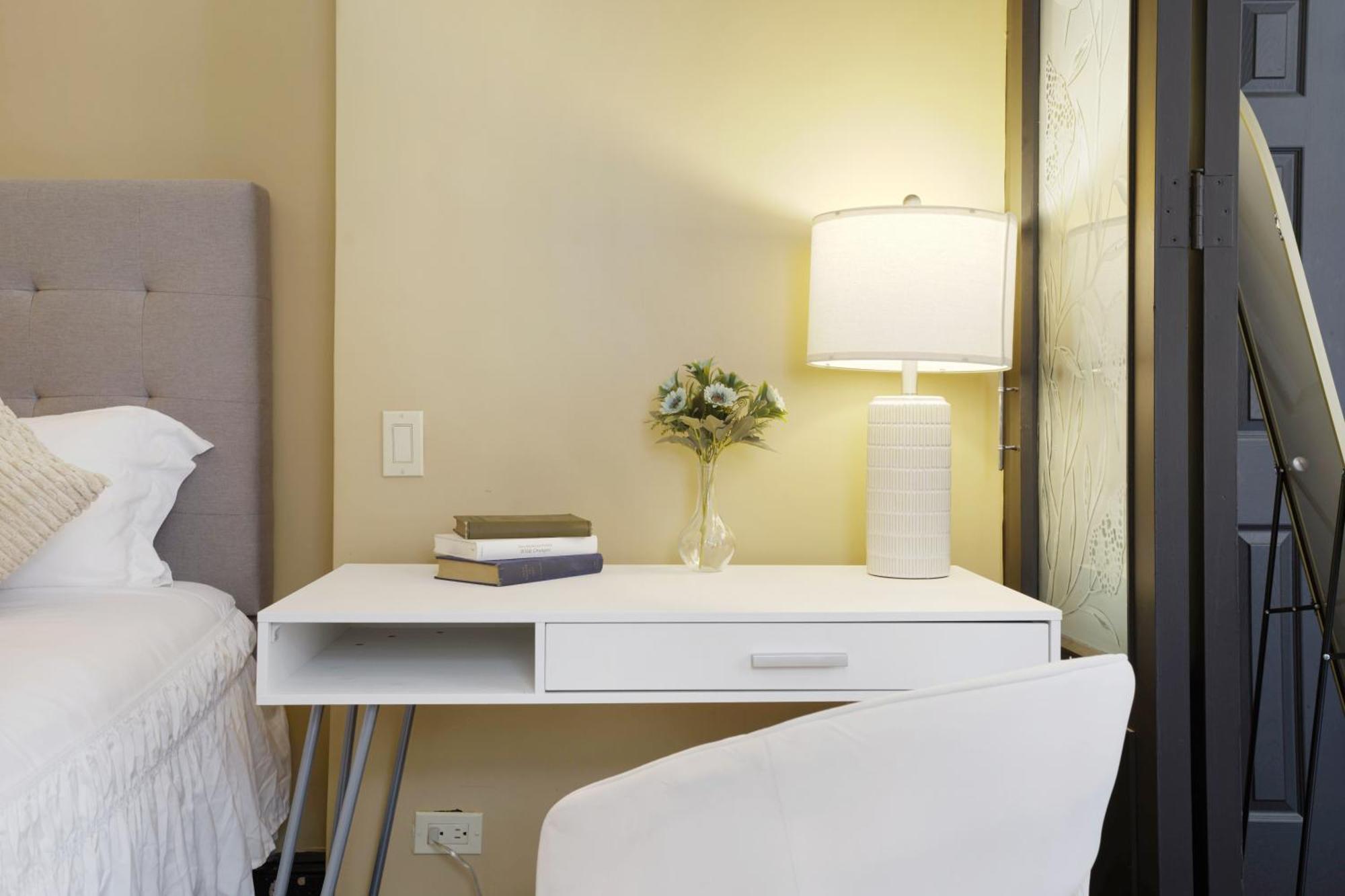 Two-Bedroom Apartment,1702179868:JPEG