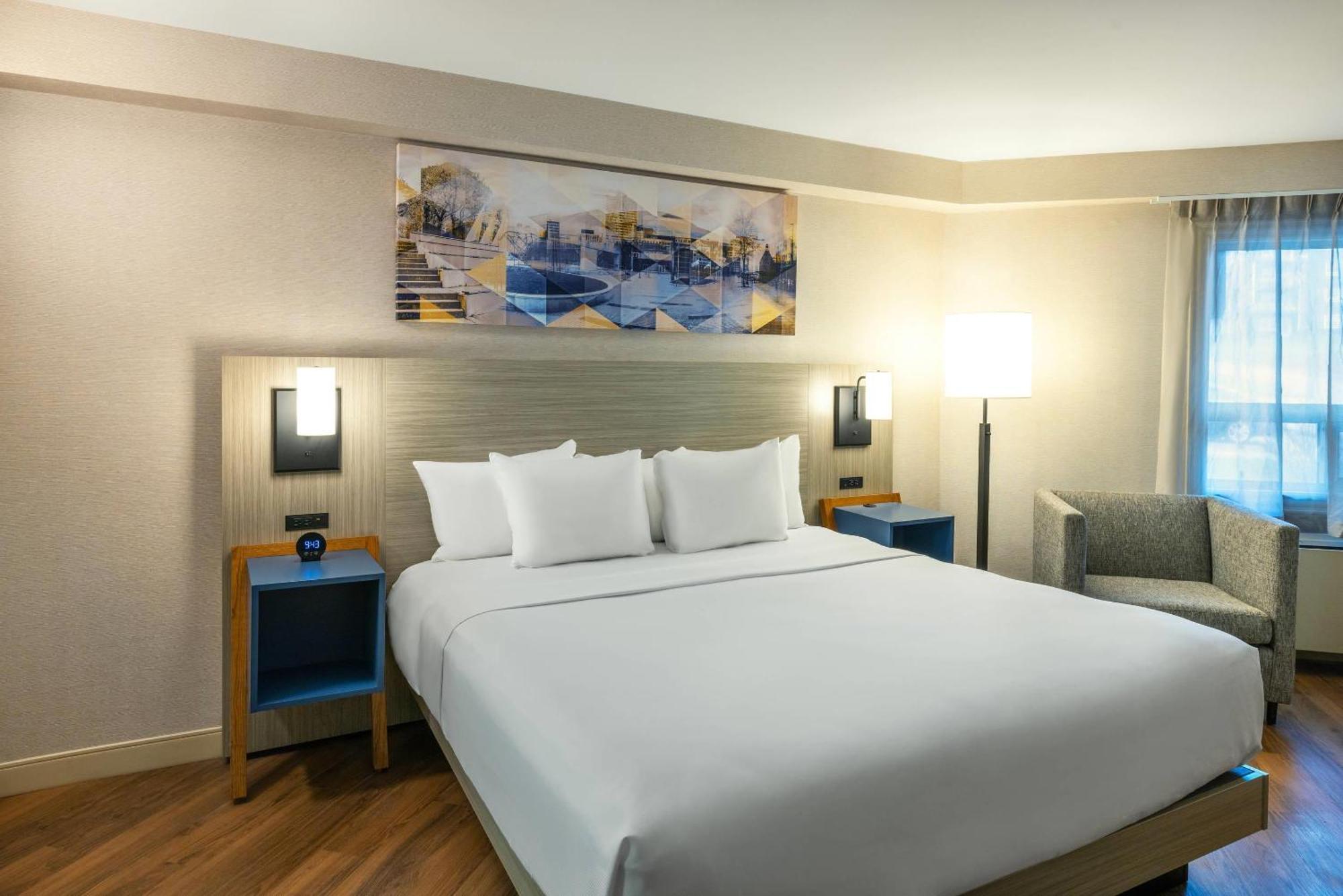 Superior King Room - Non-Smoking
