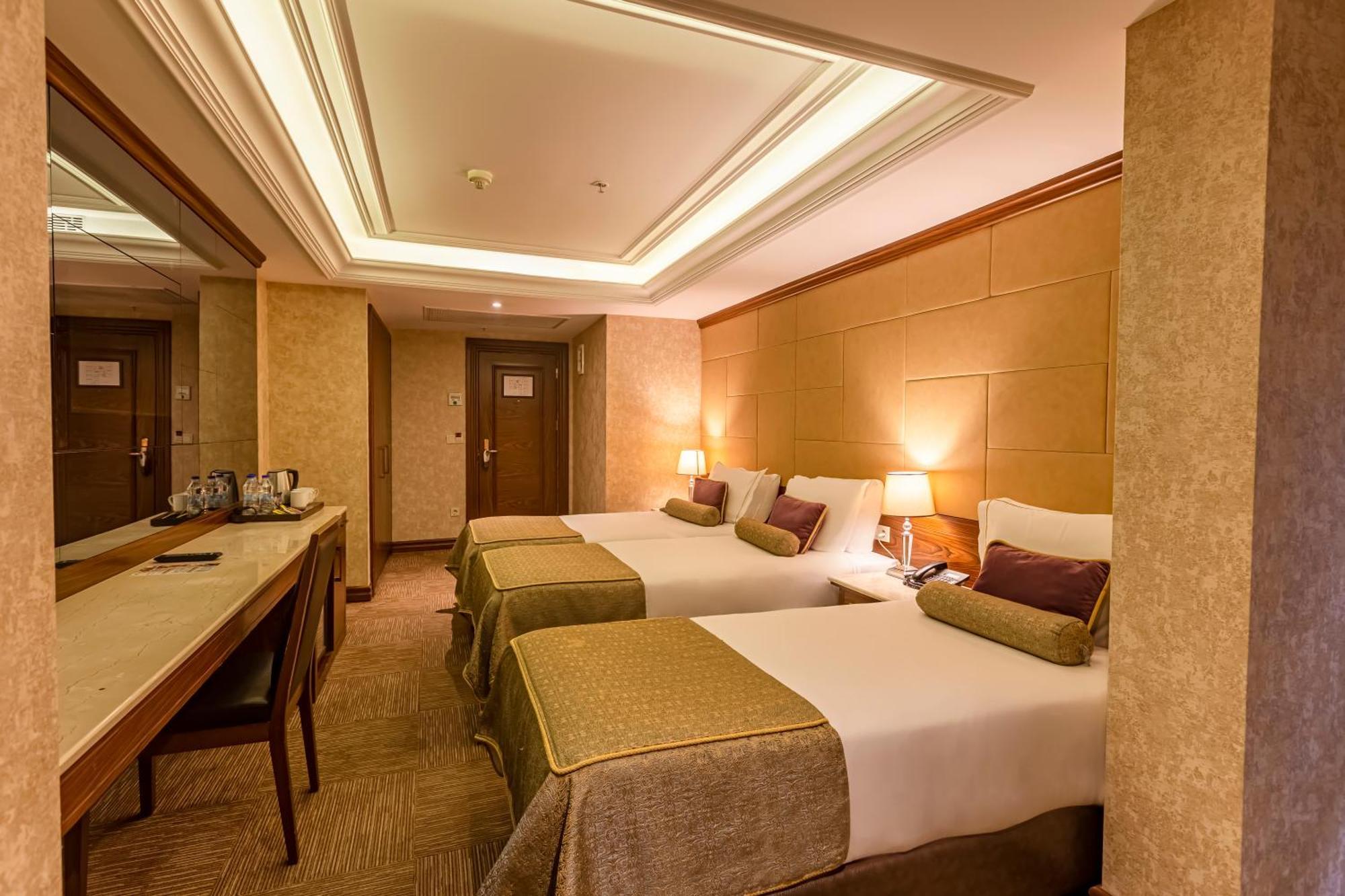 Triple Room,1706834558:JPEG