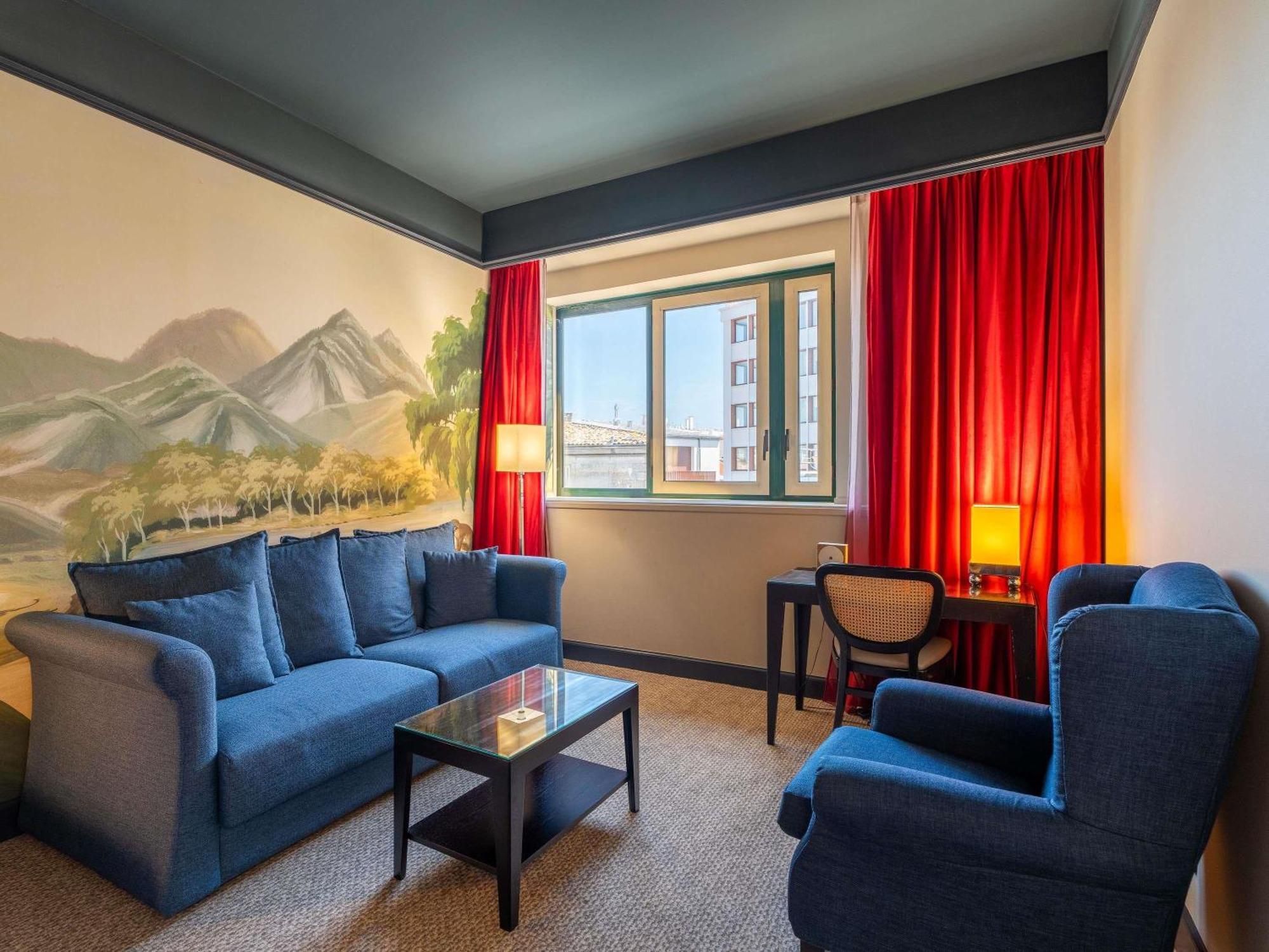 Junior Suite with a Double Bed and a Sofa